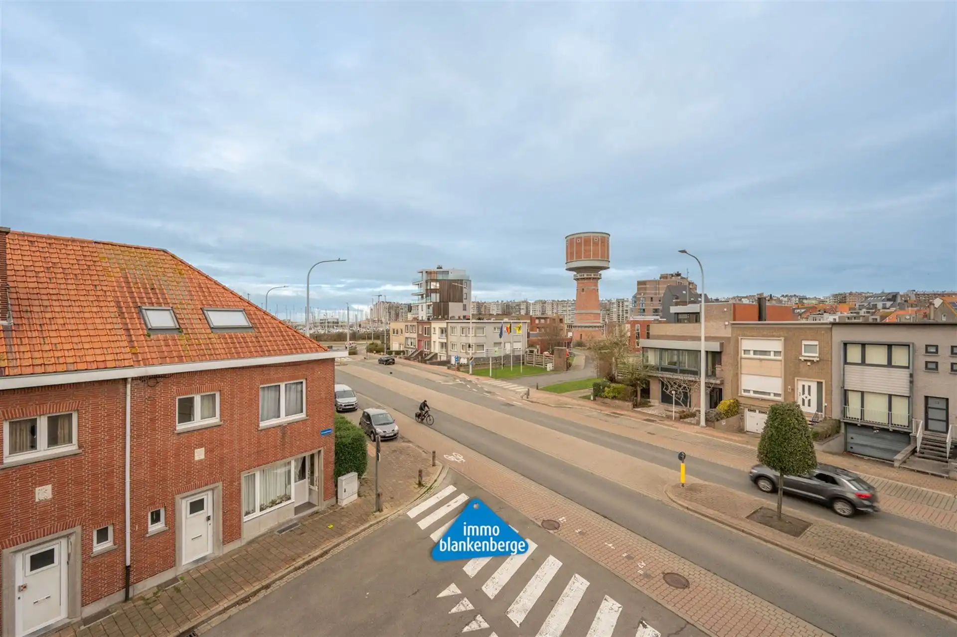 Stijlvol appartement met Moderne open Keuken nabij de Jachthaven van Blankenberge foto 18