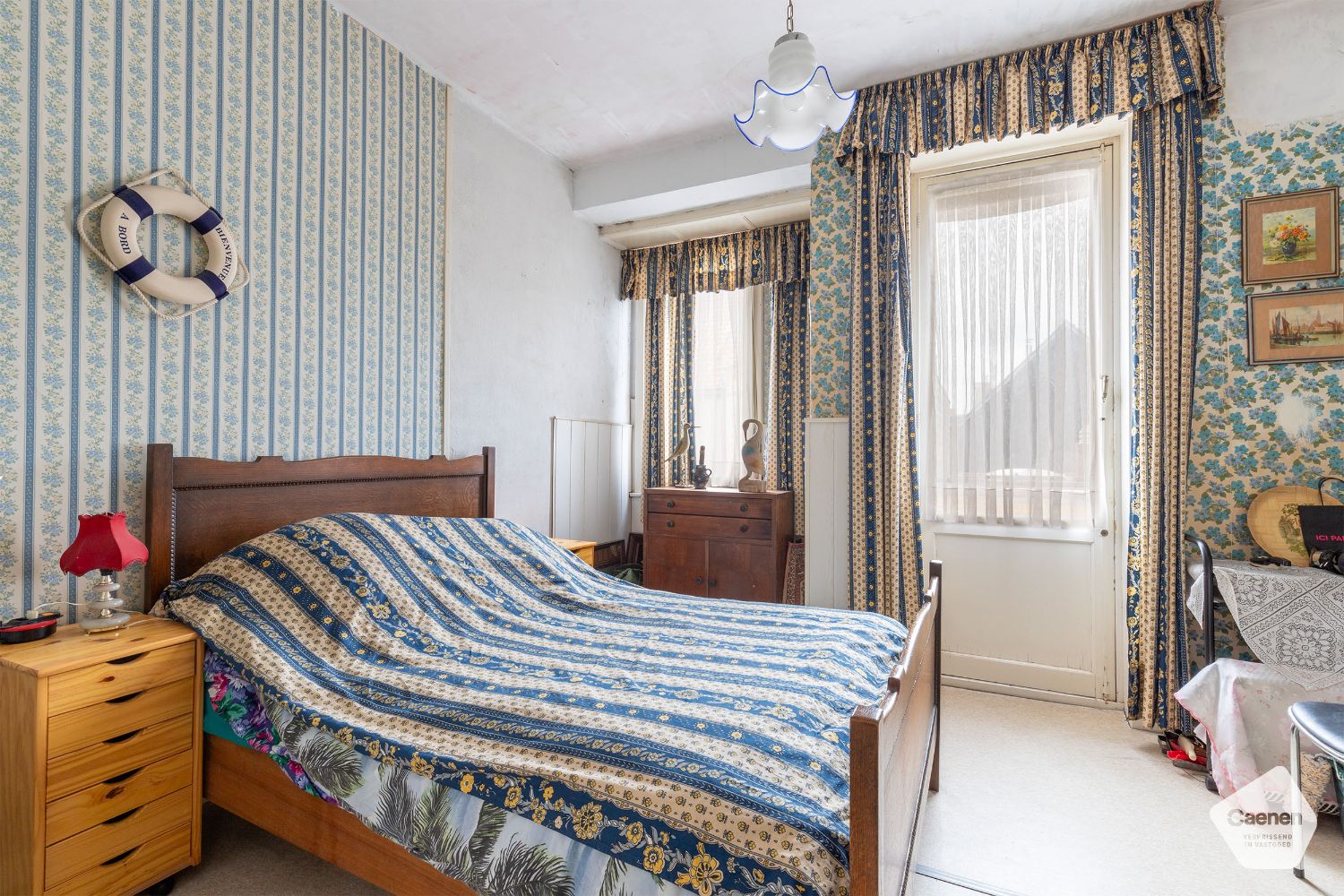 Volledig te renoveren twee slaapkamer appartement vlakbij het centrum van Blankenberge foto 9