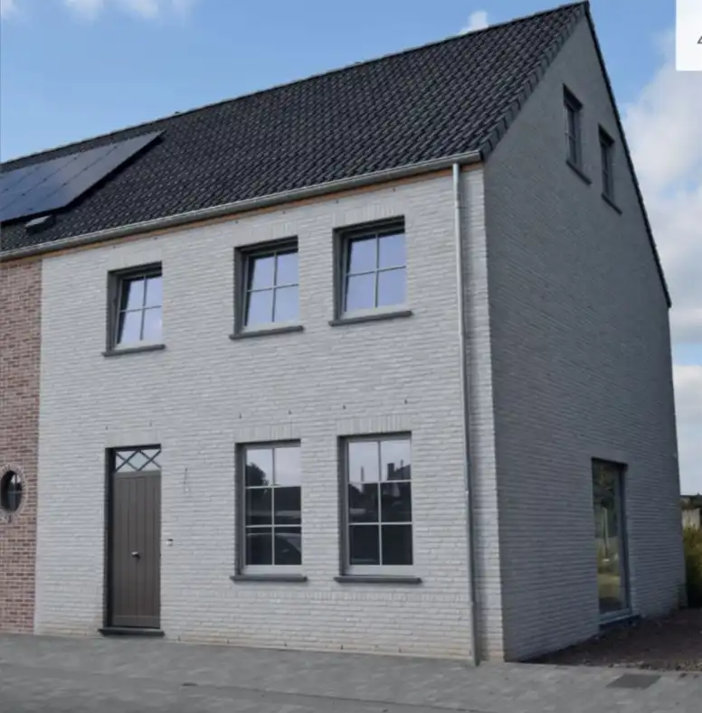 TE KOOP in DE PINTE Spoorweglaan 41a foto {{pictureIndex}}