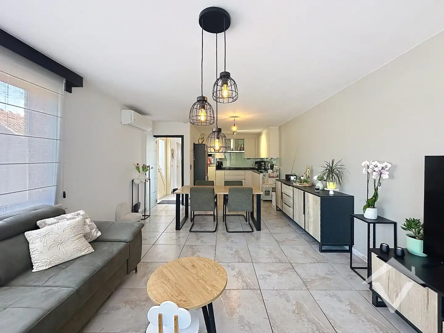 Ruim appartement met 2 slaapkamers en autostaanplaats te Koekelare foto 3