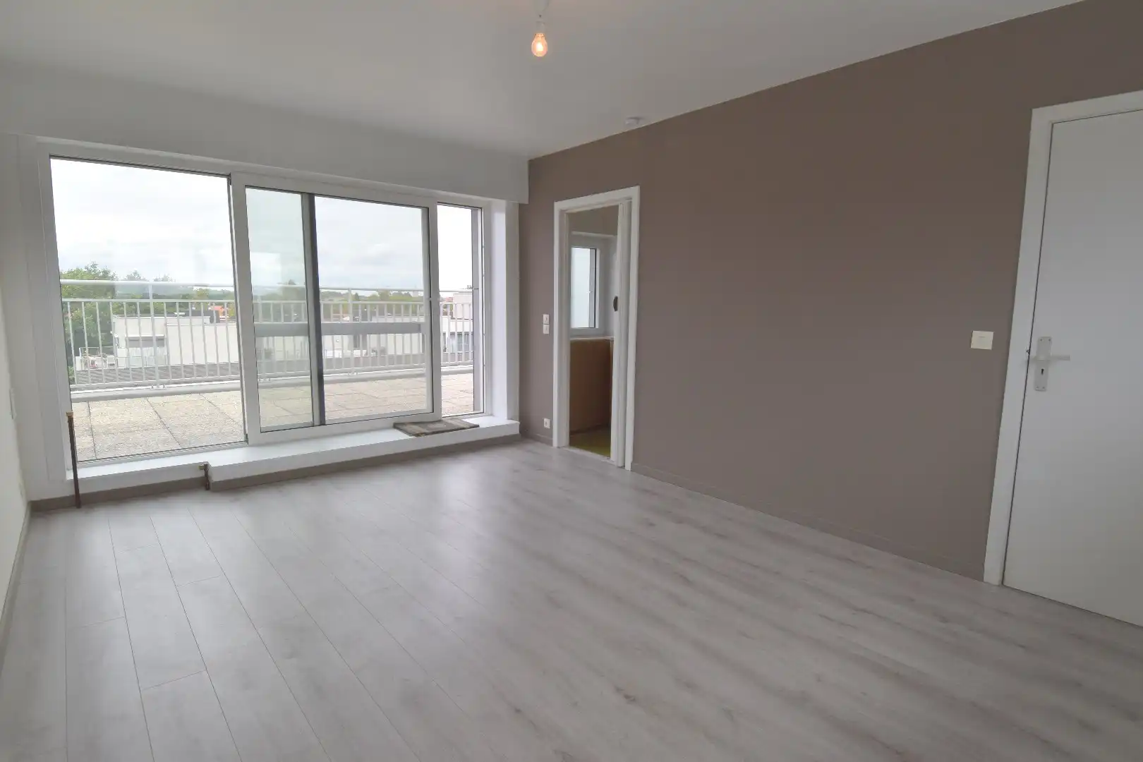 Studio te huur in centrum Gullegem foto 2