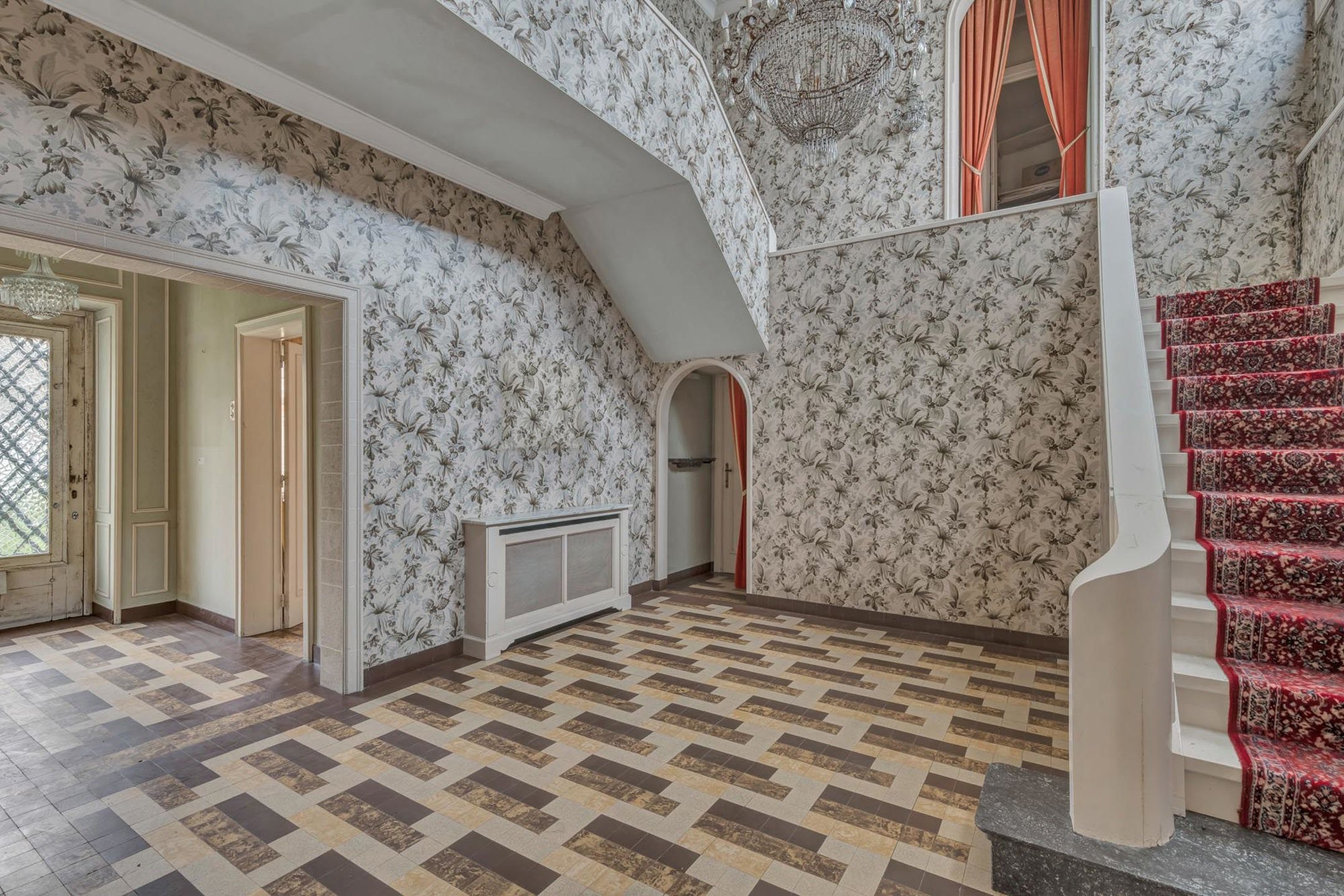 Imposante villa met art-deco touch in het hart van Kruishoutem foto 6