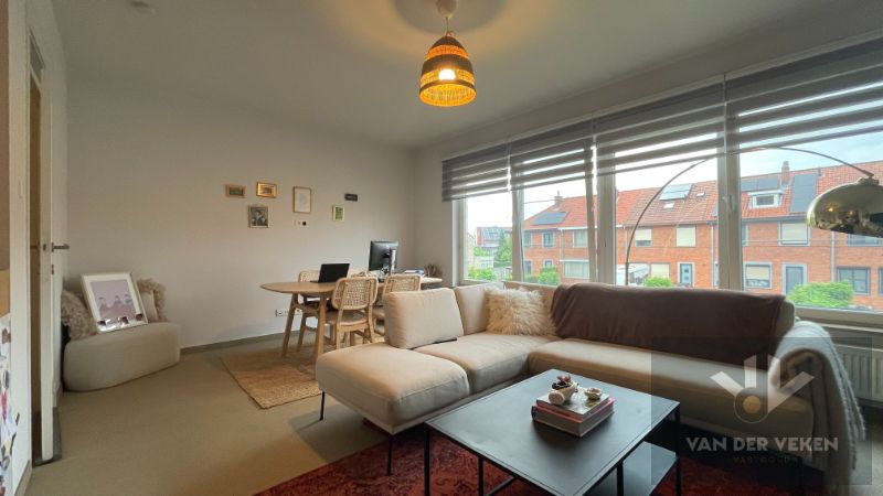 Rustig gelegen, gerenoveerd 2-slpk appartement foto 5