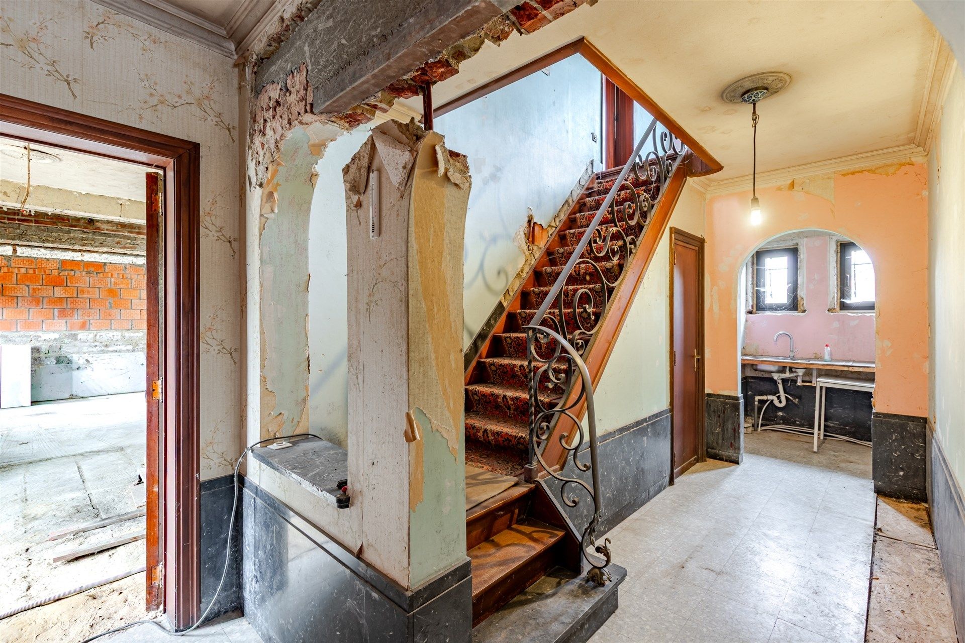 Te renoveren vrijstaande woning op grond van 1386m² foto 8