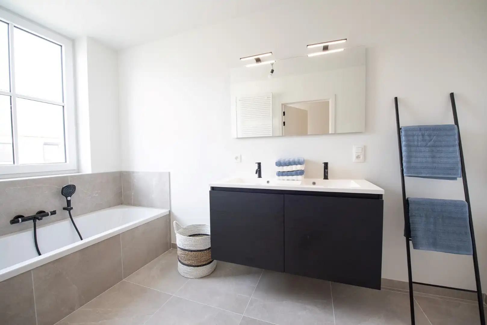 Ruime, energetische halfopen woning (Lot 16) TE KOOP in Desselgem. foto 8