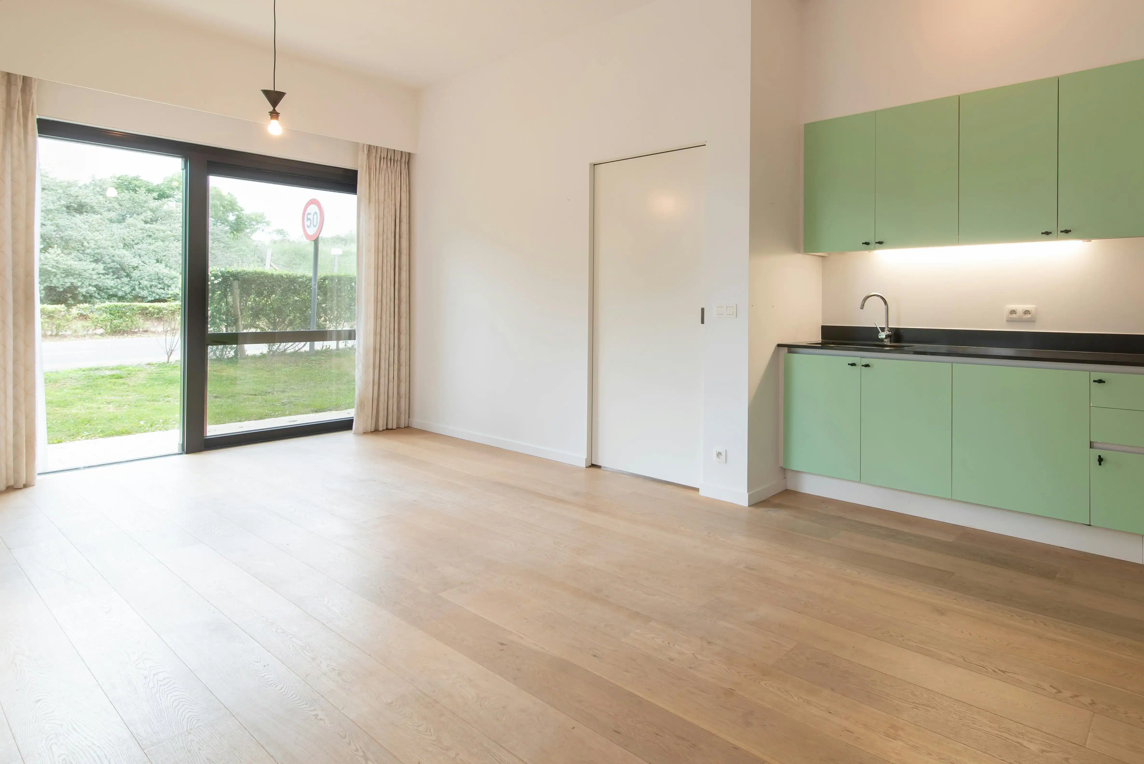 Prachtige assistentiewoning met zonnige tuin te De Haan foto 7