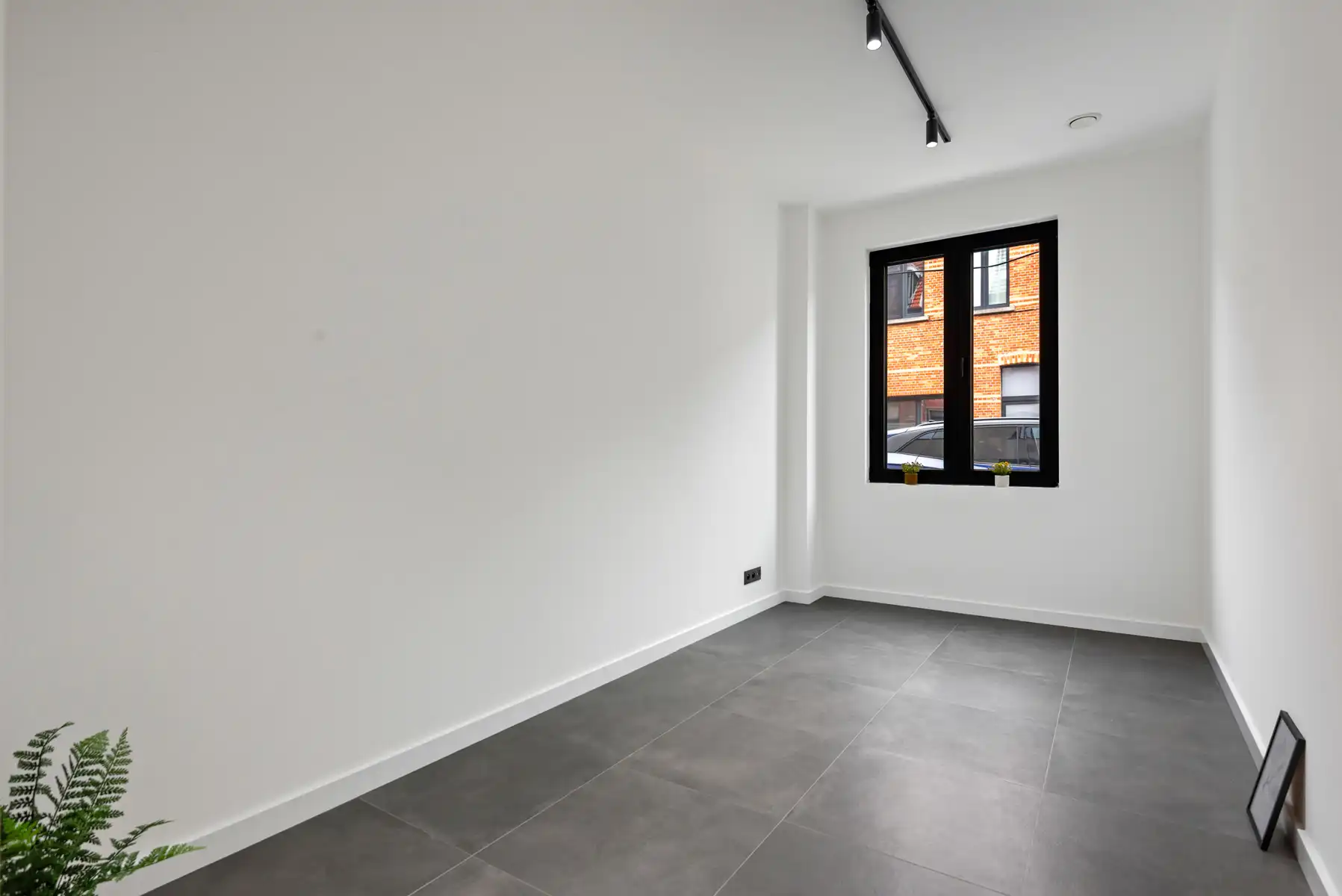 Nieuwbouw gelijkvloers appartement met tuin & garagebox foto 12