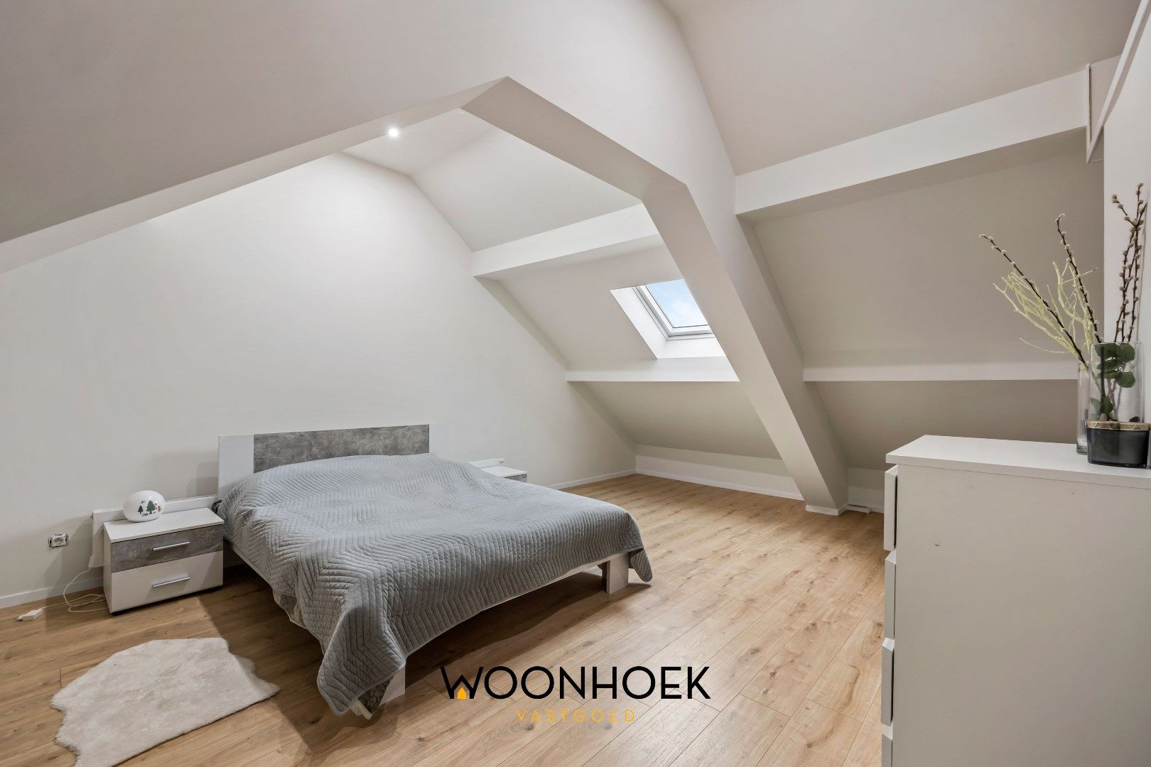 VERKOCHT! Binnen de week! Woonhoek Vastgoed Lokeren foto 12