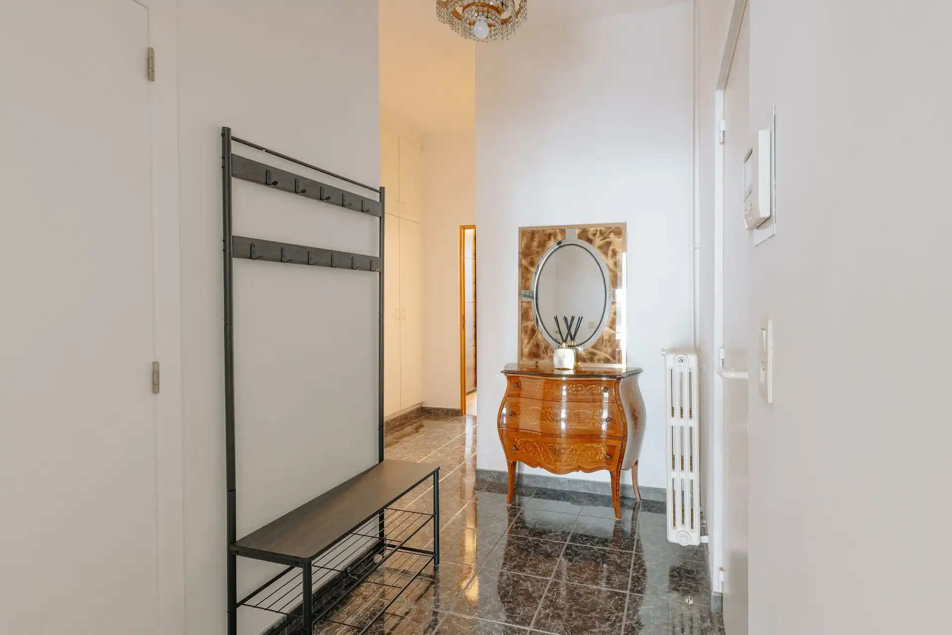 Verzorgd 2-slaapkamerappartement nabij De Bist! foto 30