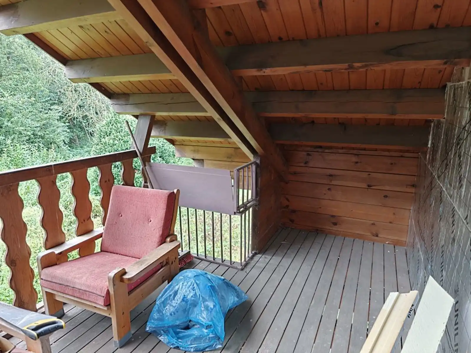 Zeer ruime rustig gelegen chalet foto 3
