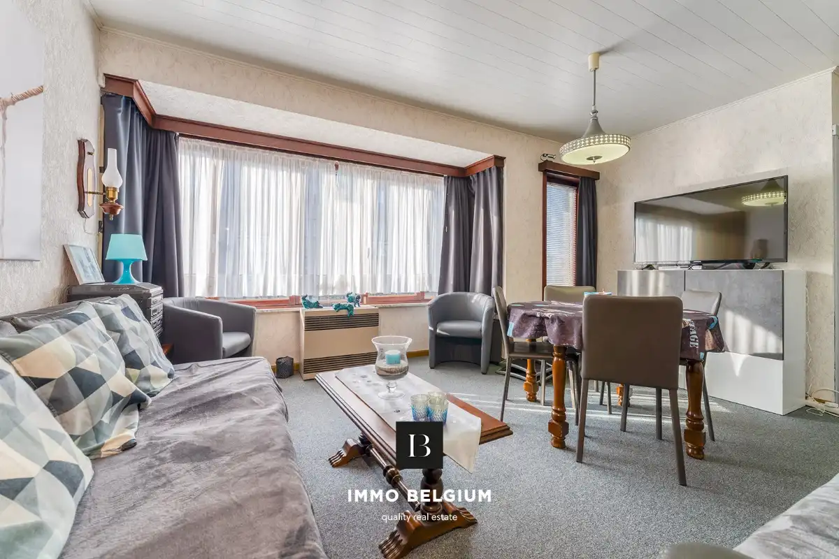 Studio met aparte slaapruimte en garage nabij het centrum foto 2