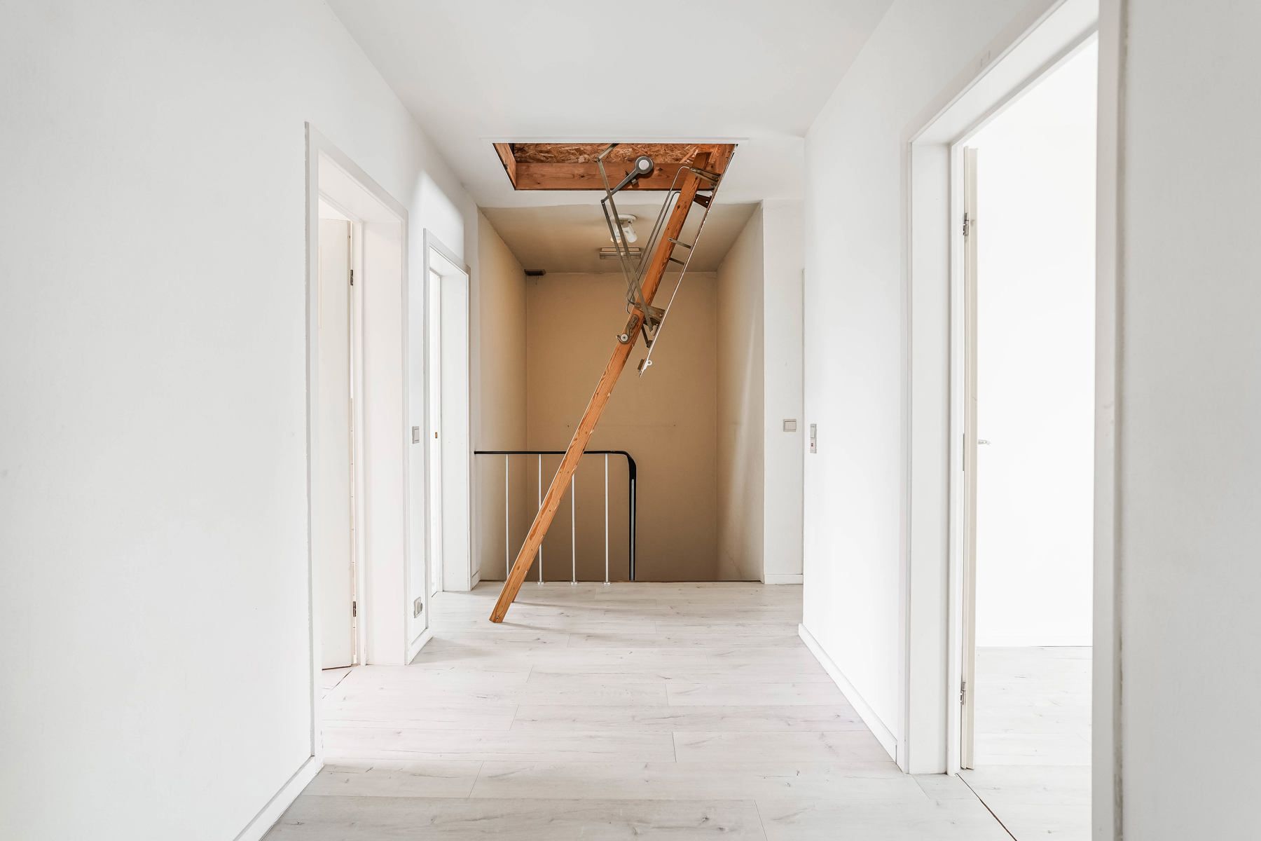 Veelzijdig, zeer ruim pand (handel én woonst) met tal van mogelijkheden in centrum Malderen! foto 33