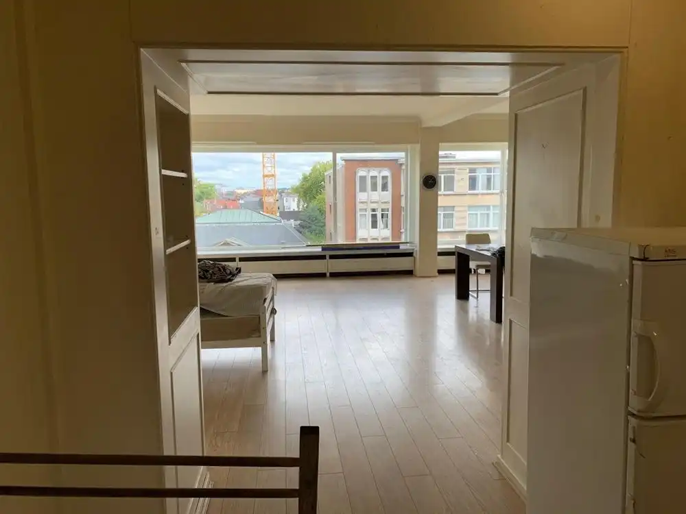 Ruim appartement met terras  | Belgiëlei foto 3