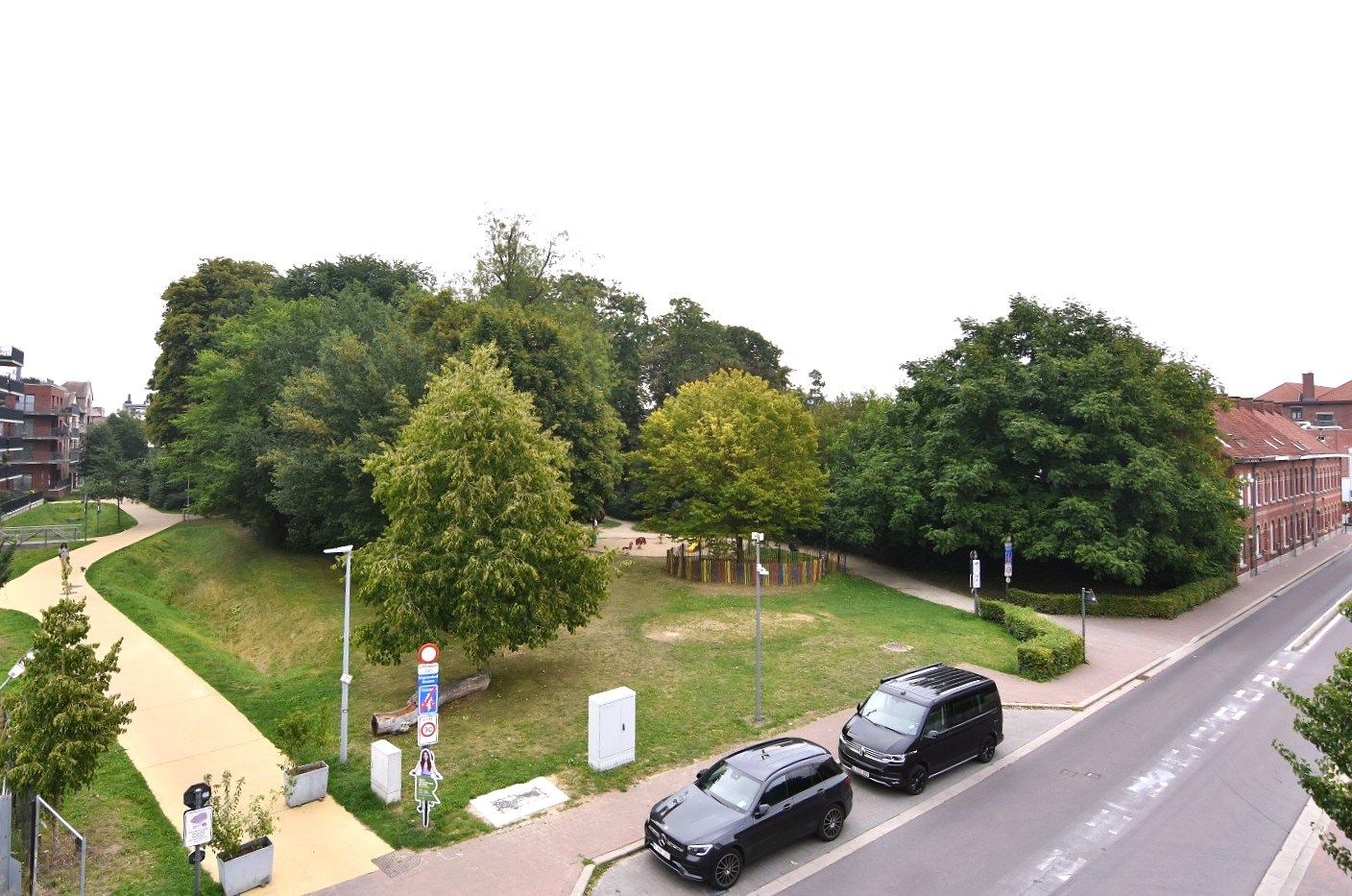 Luxe hoekappartement aan stadspark foto 4