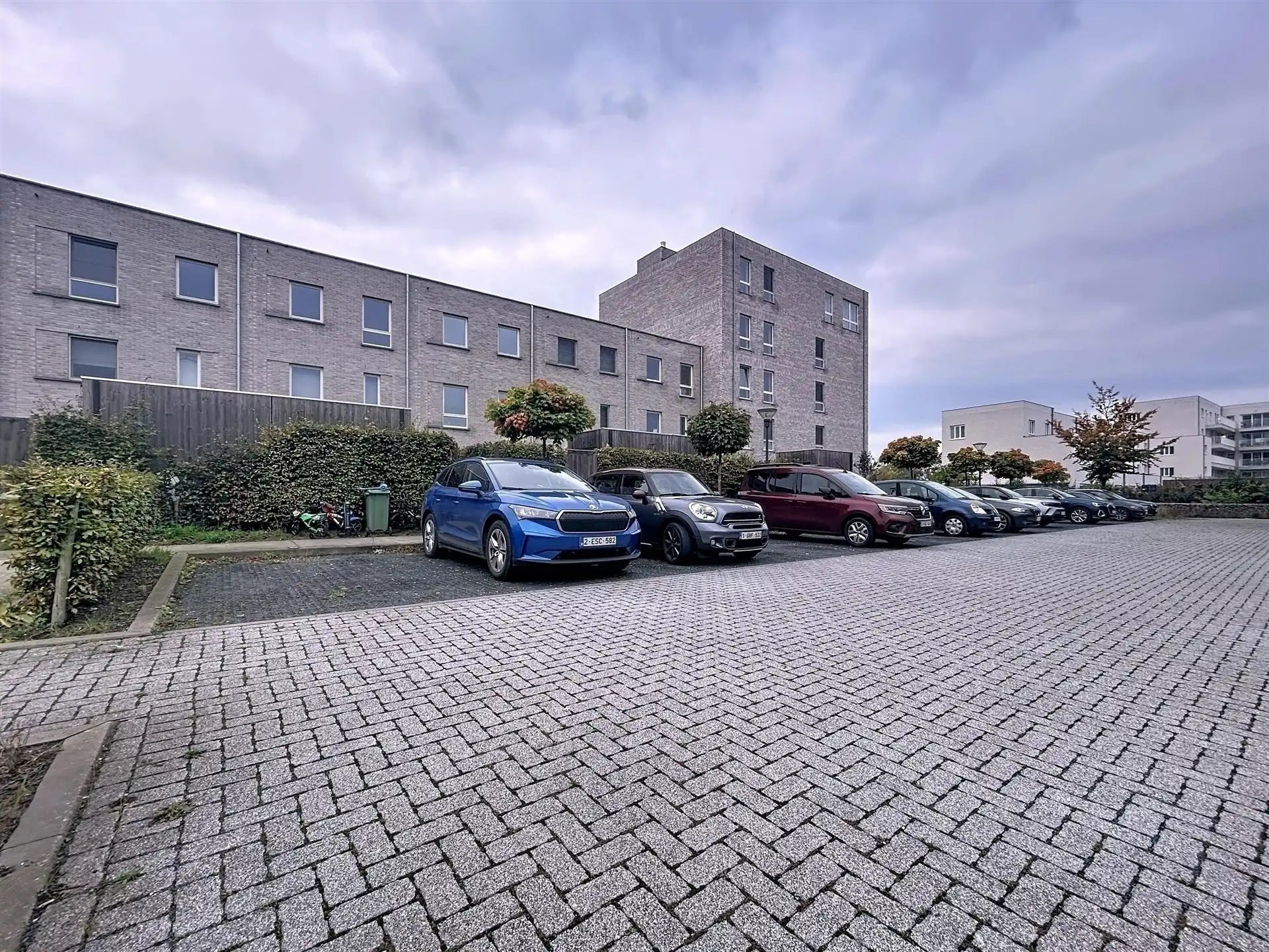 Recente woning met 4 slk en autostaanplaats op toplocatie foto 21