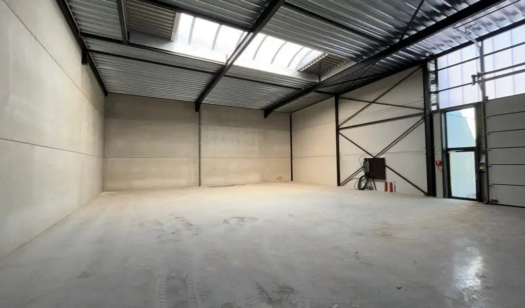 Magazijn te huur in Business Park Dendermonde foto 6