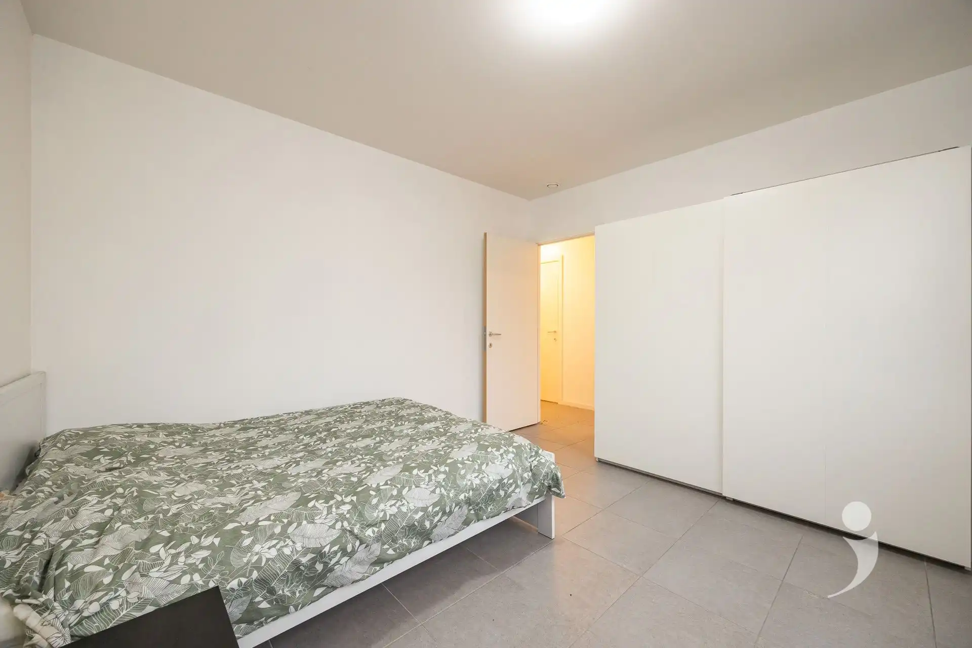 Appartement met 2 slaapkamers aan station foto 9