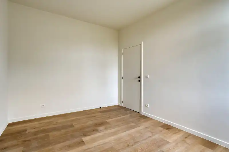 Ruime en instapklare woning met 4 slaapkamers en tuin foto 7