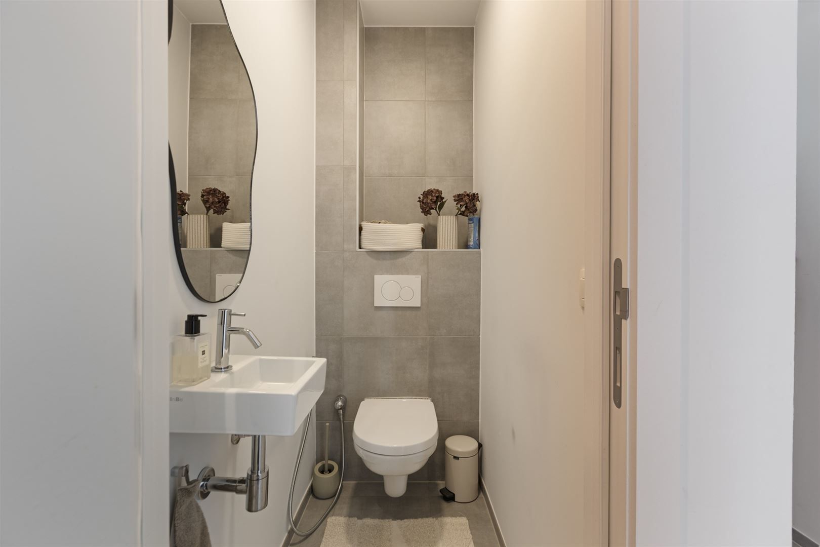 TE KOOP: Prachtig nieuwbouwappartement te Heusden-Zolder! foto 12