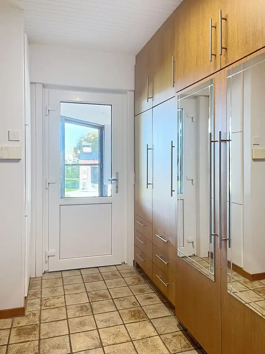 Rustig gelegen charmante villa met 4/5 slpk. in Geistingen. foto 8