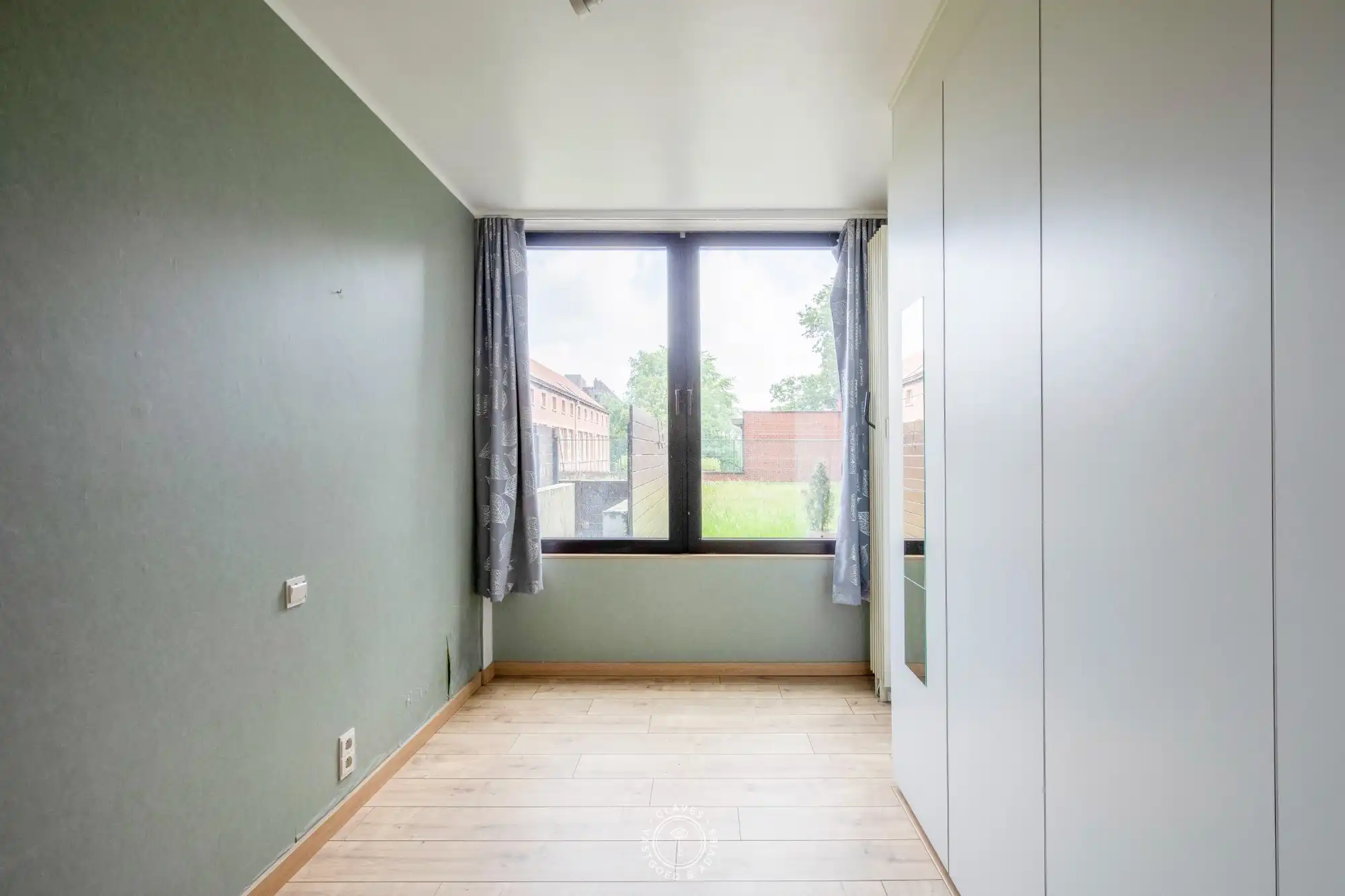 Ruim 3-slaapkamerappartement op interessante centrale ligging in Sint-Niklaas foto 8