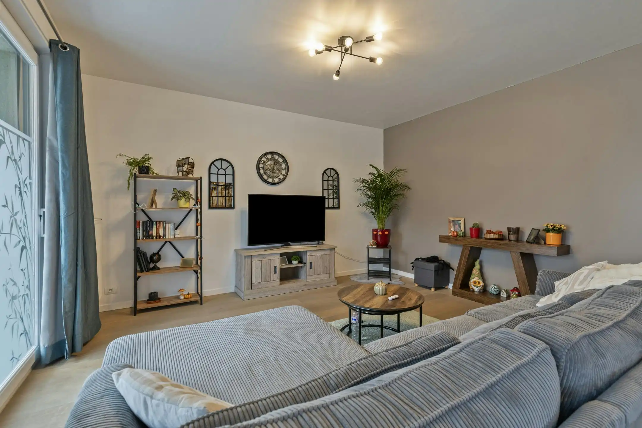 Gelijkvloers recent appartement te koop nabij centrum Wervik foto 3