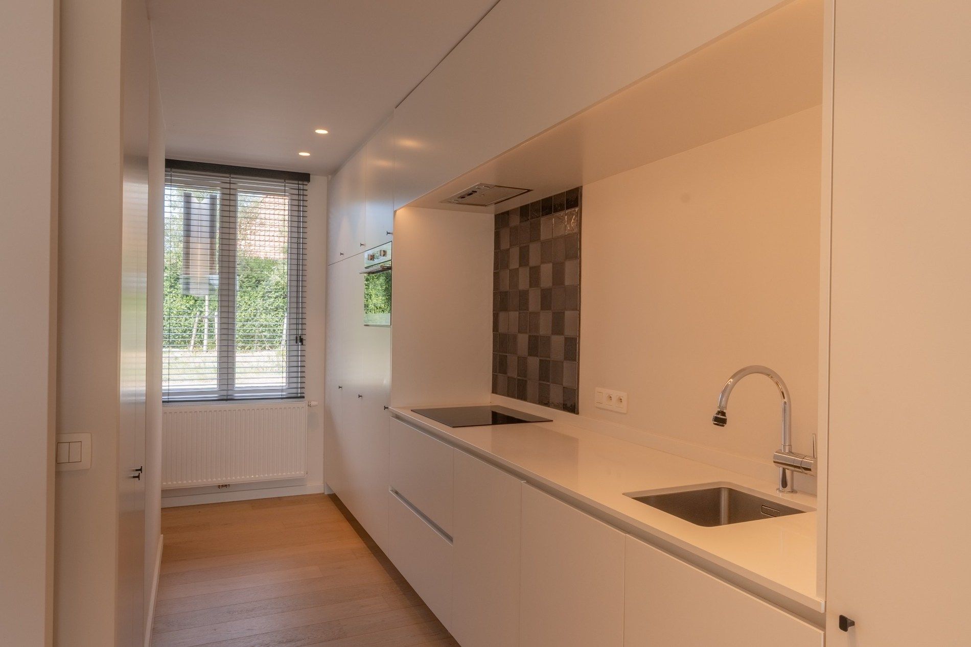 Knap huis, rustig gelegen woning te Damme foto 8