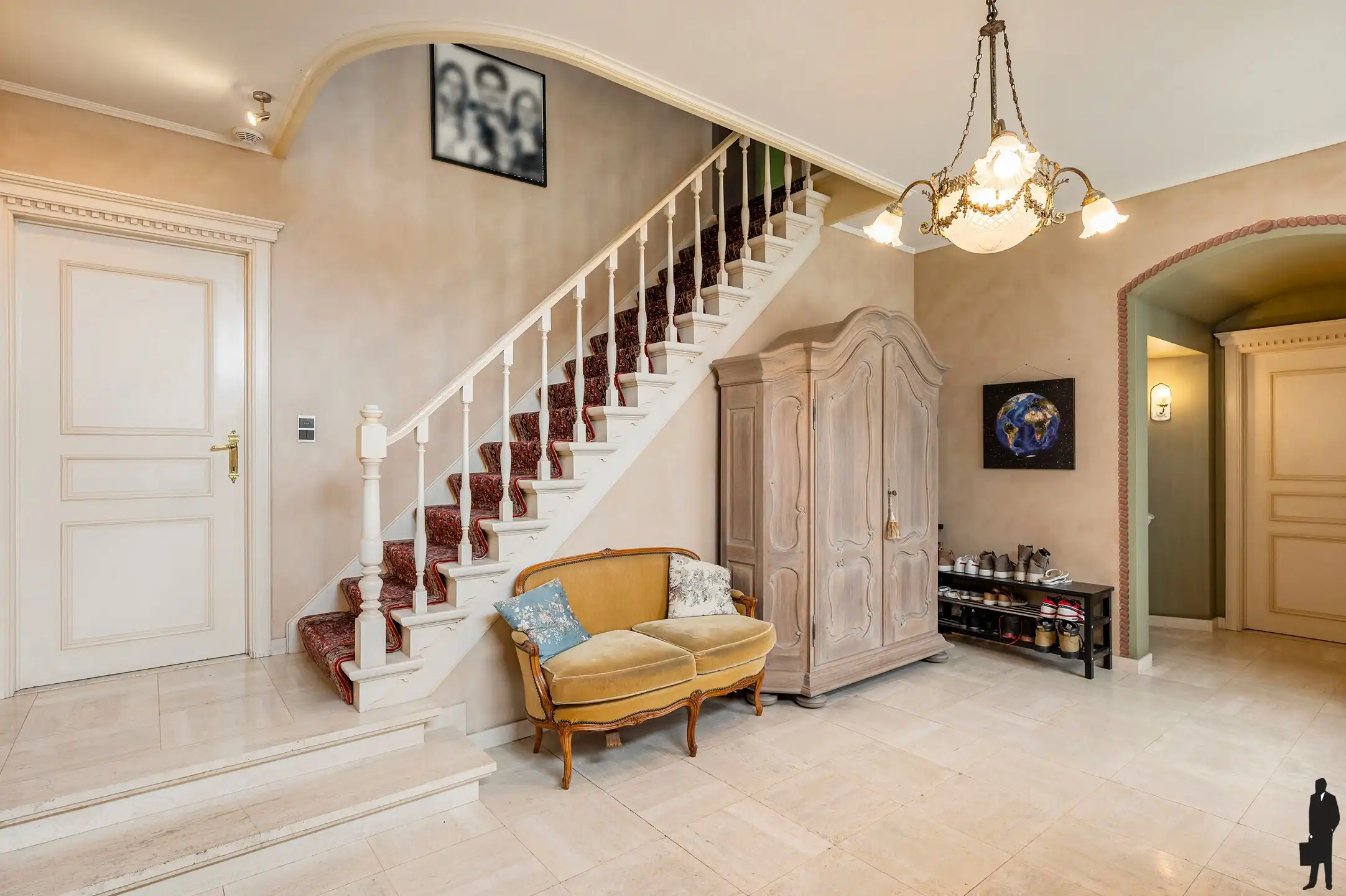 Charmante manoir villa met 6 slaapkamers op een riant perceel van 2.984 m². foto 5