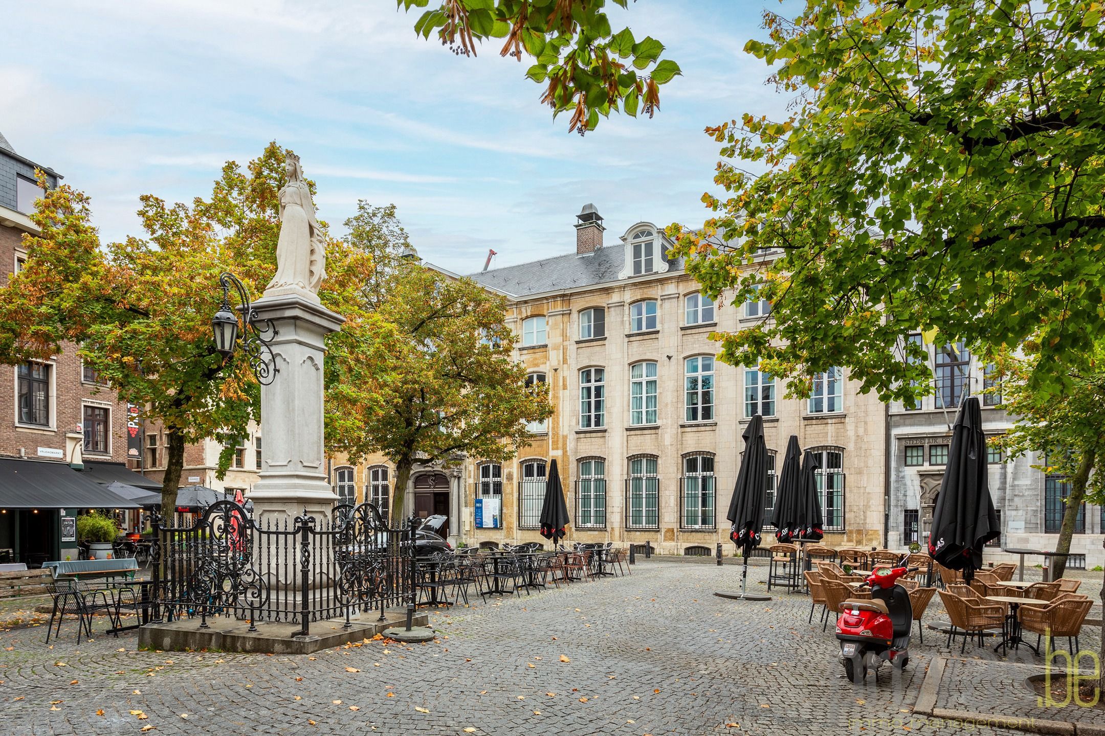 catchy cityloft met zalig terras vlakbij modemuseum foto 19