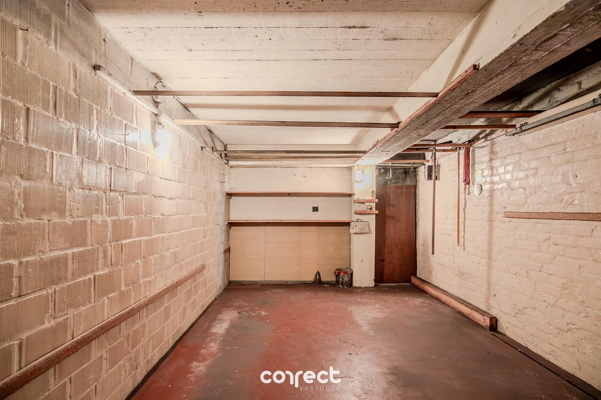 Parking/Garagebox foto 5