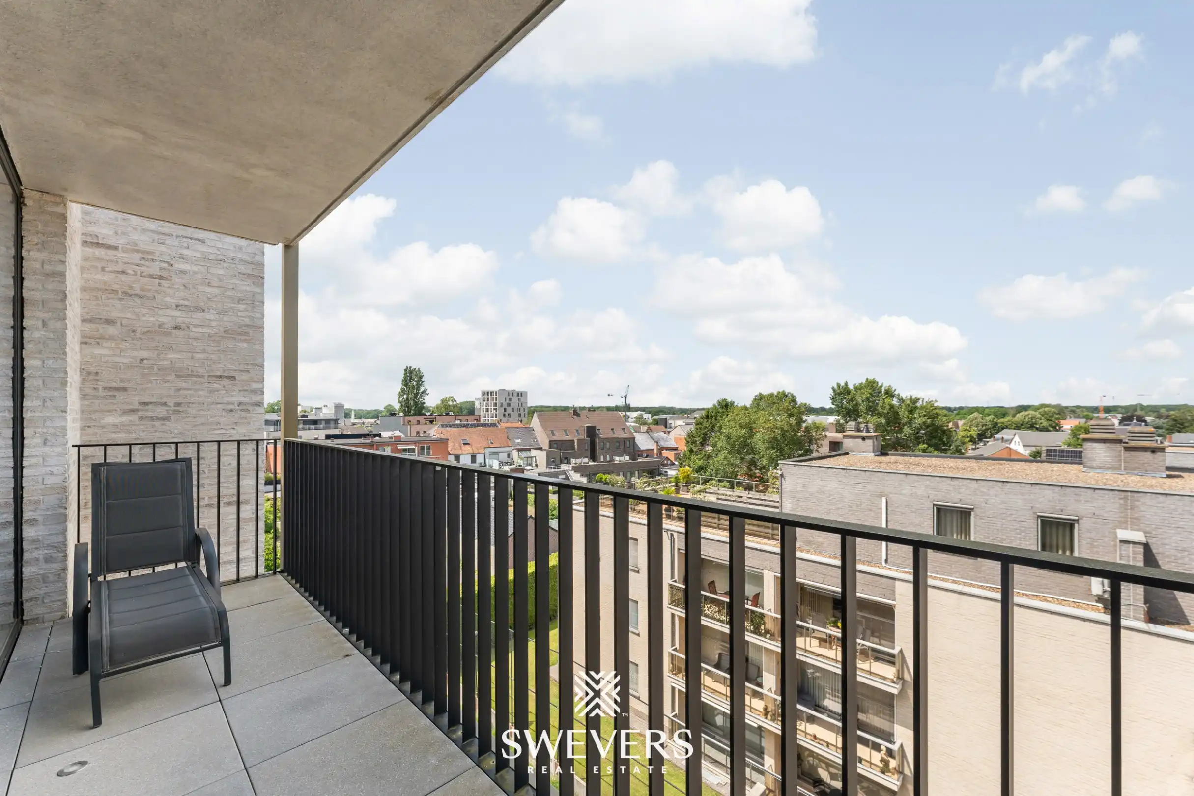 Recent appartement (2022) van 75m² met ruim terras en centrale ligging foto 14