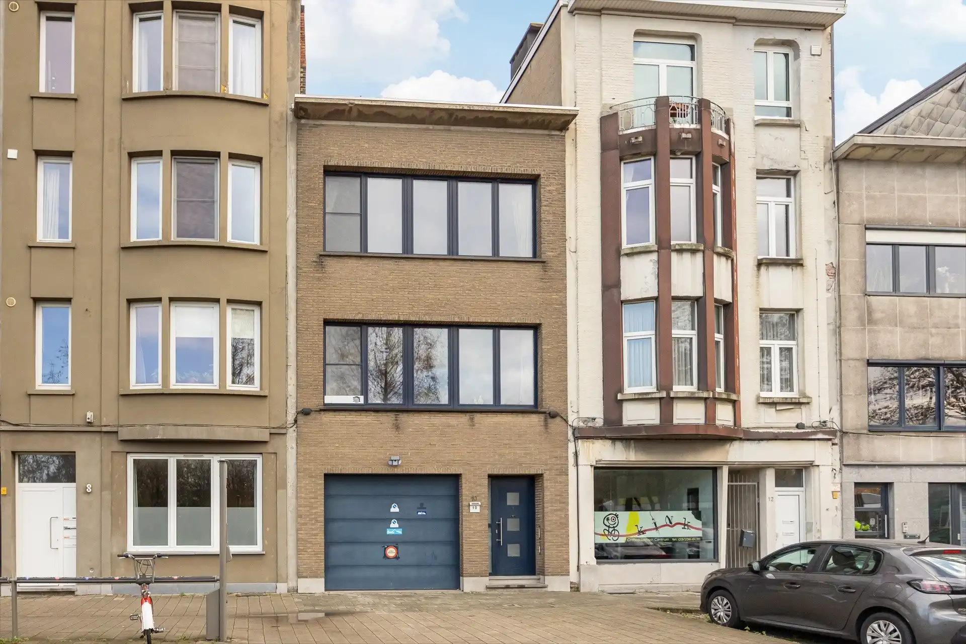 Ruime, instapklare gezinswoning met authentieke elementen in Berchem foto 32