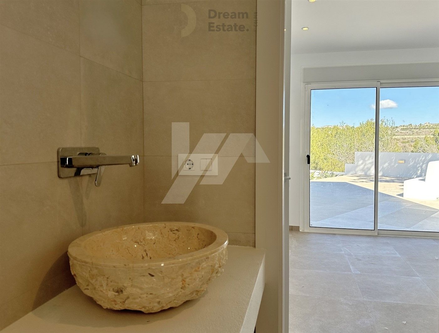 Mediterrane droomvilla in Ibiza-stijl met zeezicht foto 30