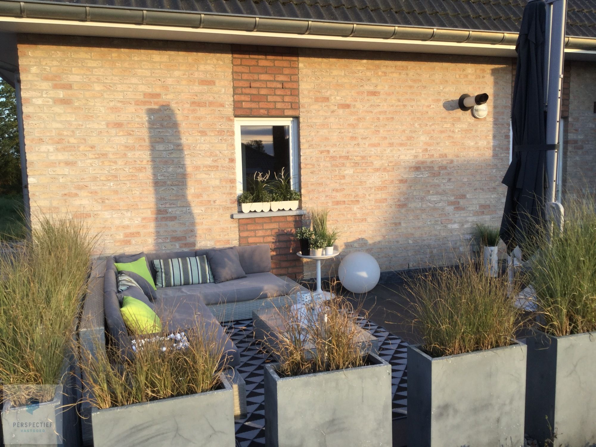 RUIM WOONAPPARTEMENT met GROOT ZONNE-TERRAS foto 17