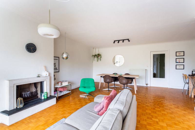 Prachtig ruim en lumineus 3 slpk appartement met verzicht + terras en P! foto 5