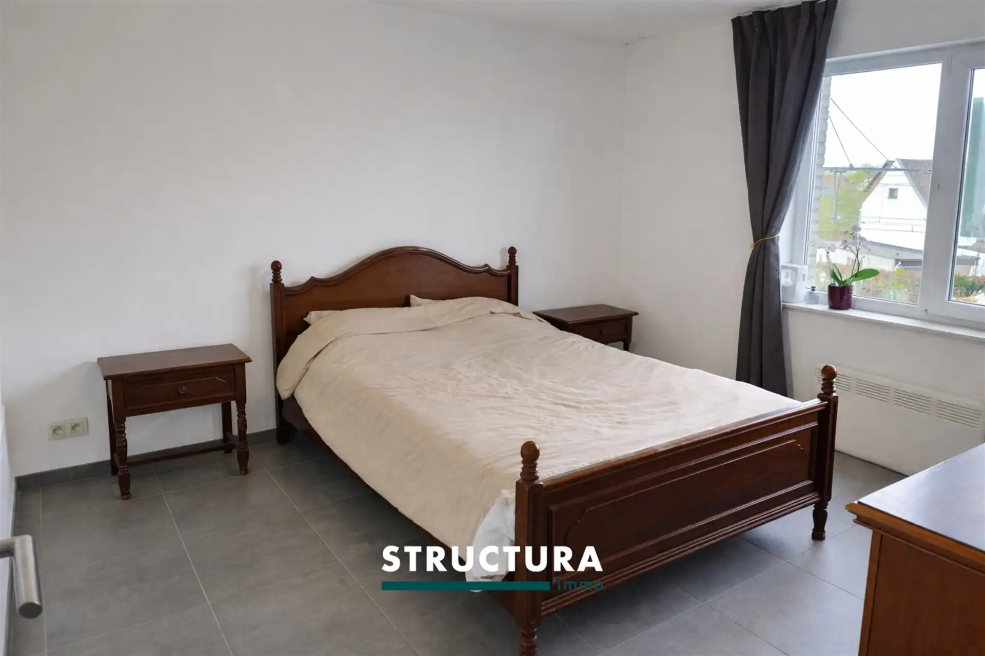 Gerenoveerd appartement op tweede verdiep foto 6