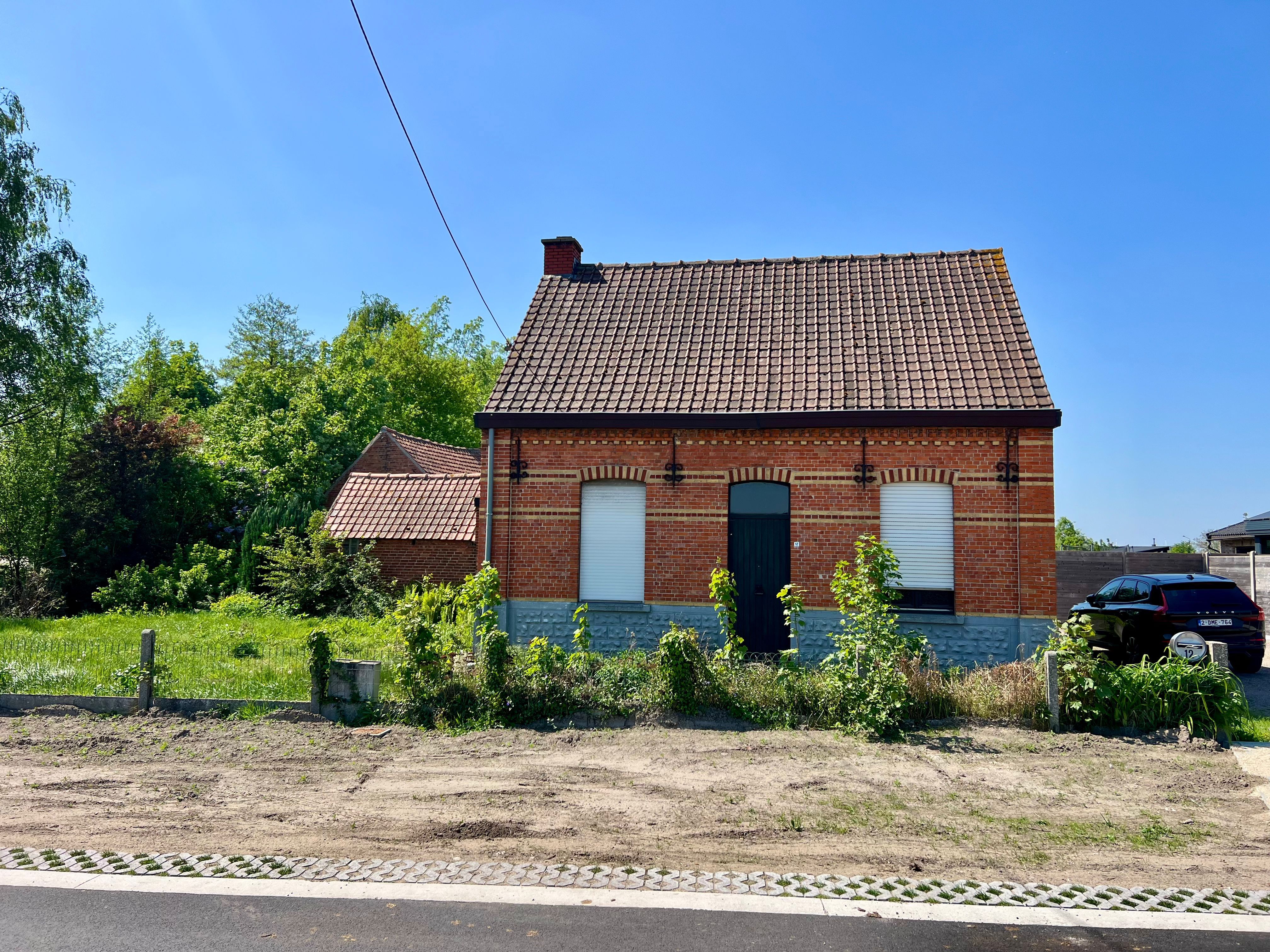 Te renoveren, nieuwbouw open bebouwing of verkaveling koppelwoning foto 2