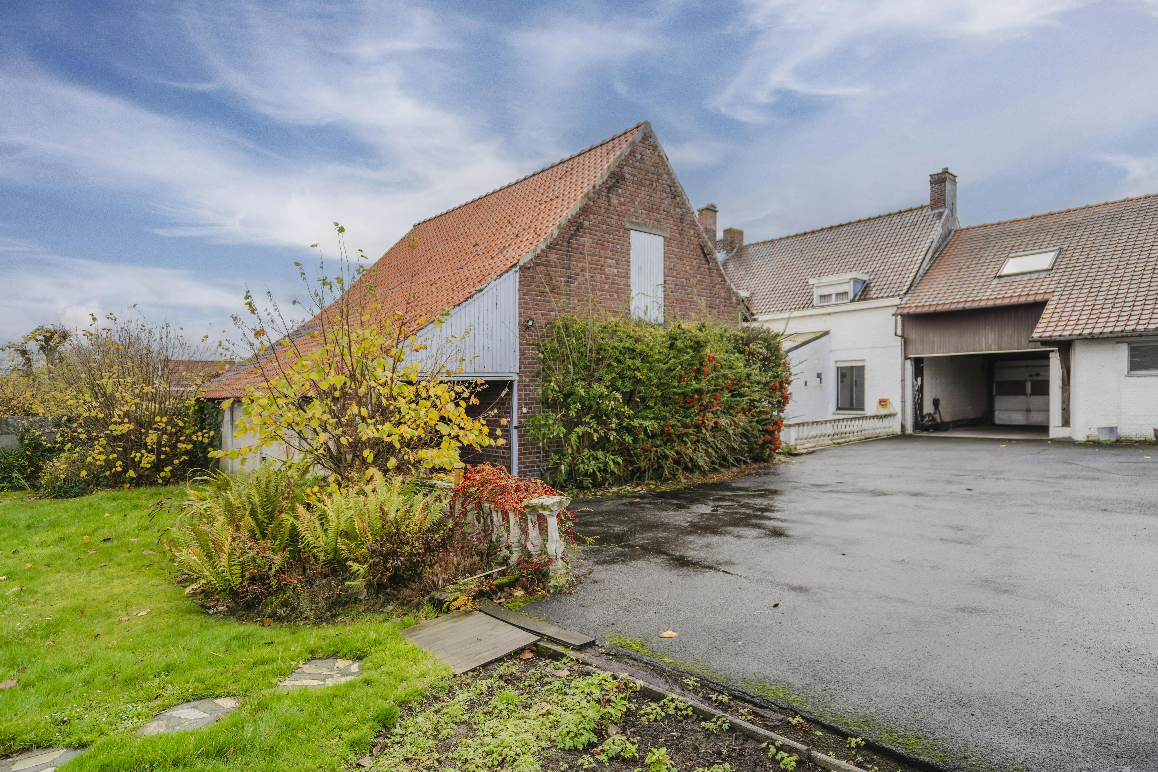 Te renoveren gezinswoning te koop Aalbeke/Kortrijk foto 19