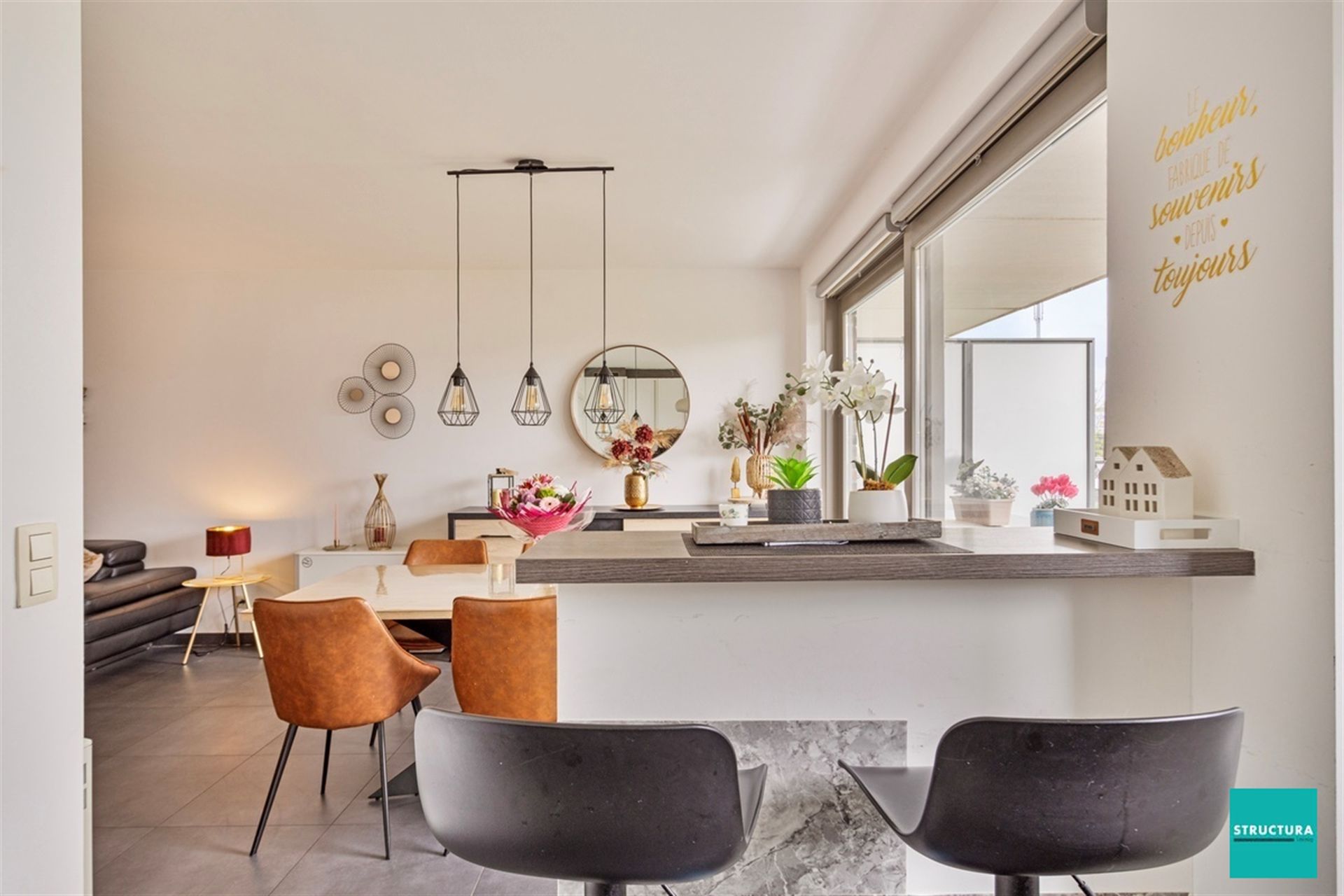 Schitterende hedendaagse appartement te koop. foto 5