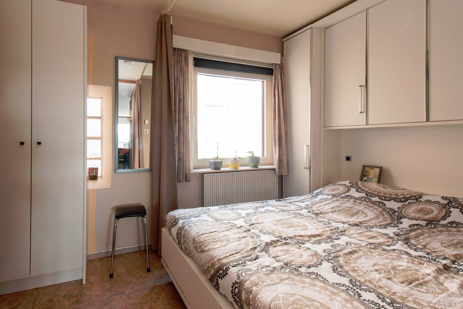 Zeer gezellig en lichtrijk appartement op de eerste verdieping  foto 2