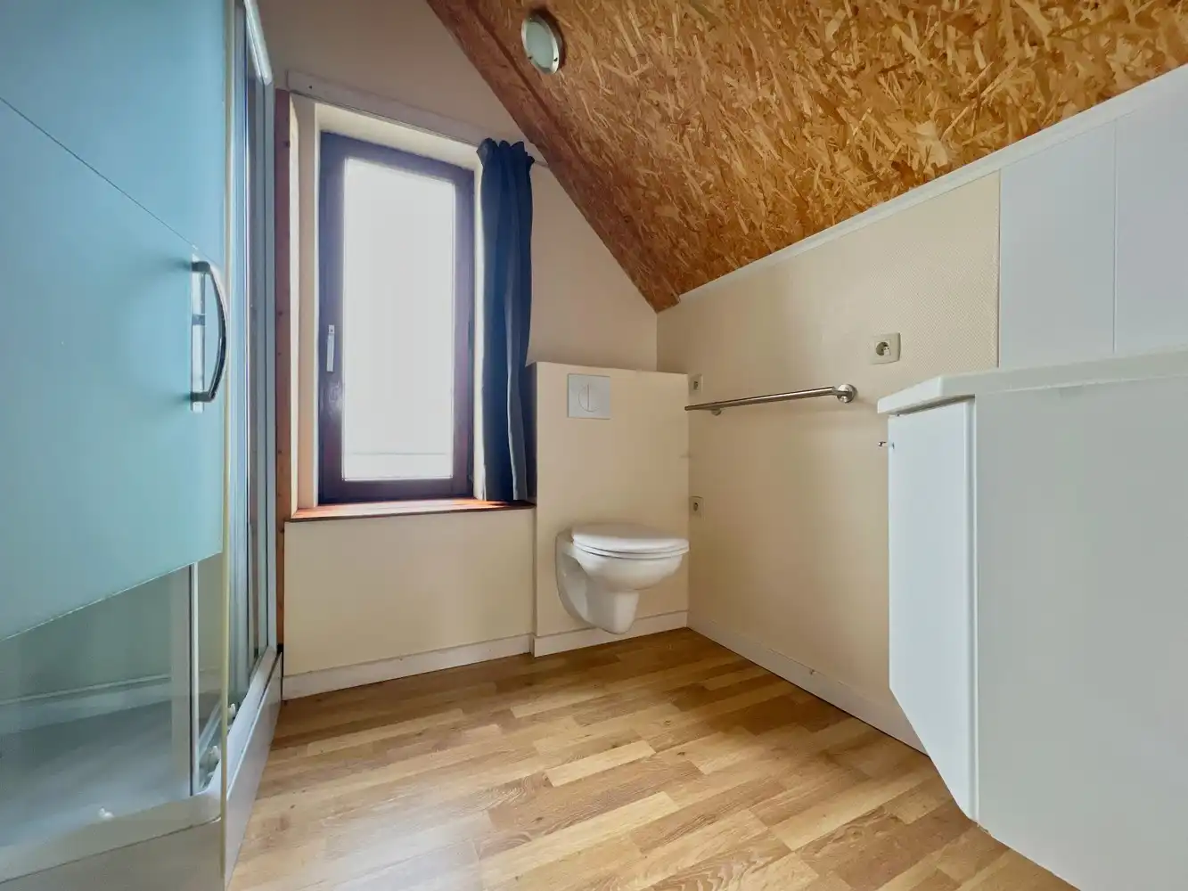 Instapklare, lichtrijke woning (4 slpks) + zonnige tuin foto 17