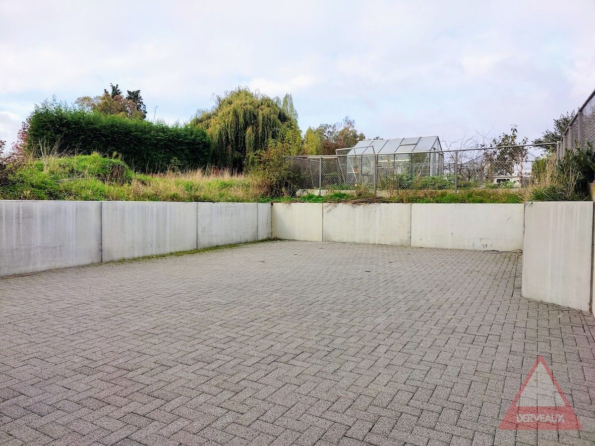 Zonnebeke – Instapklaar appartement op de 1ste verdieping nabij het Kasteelpark foto 9