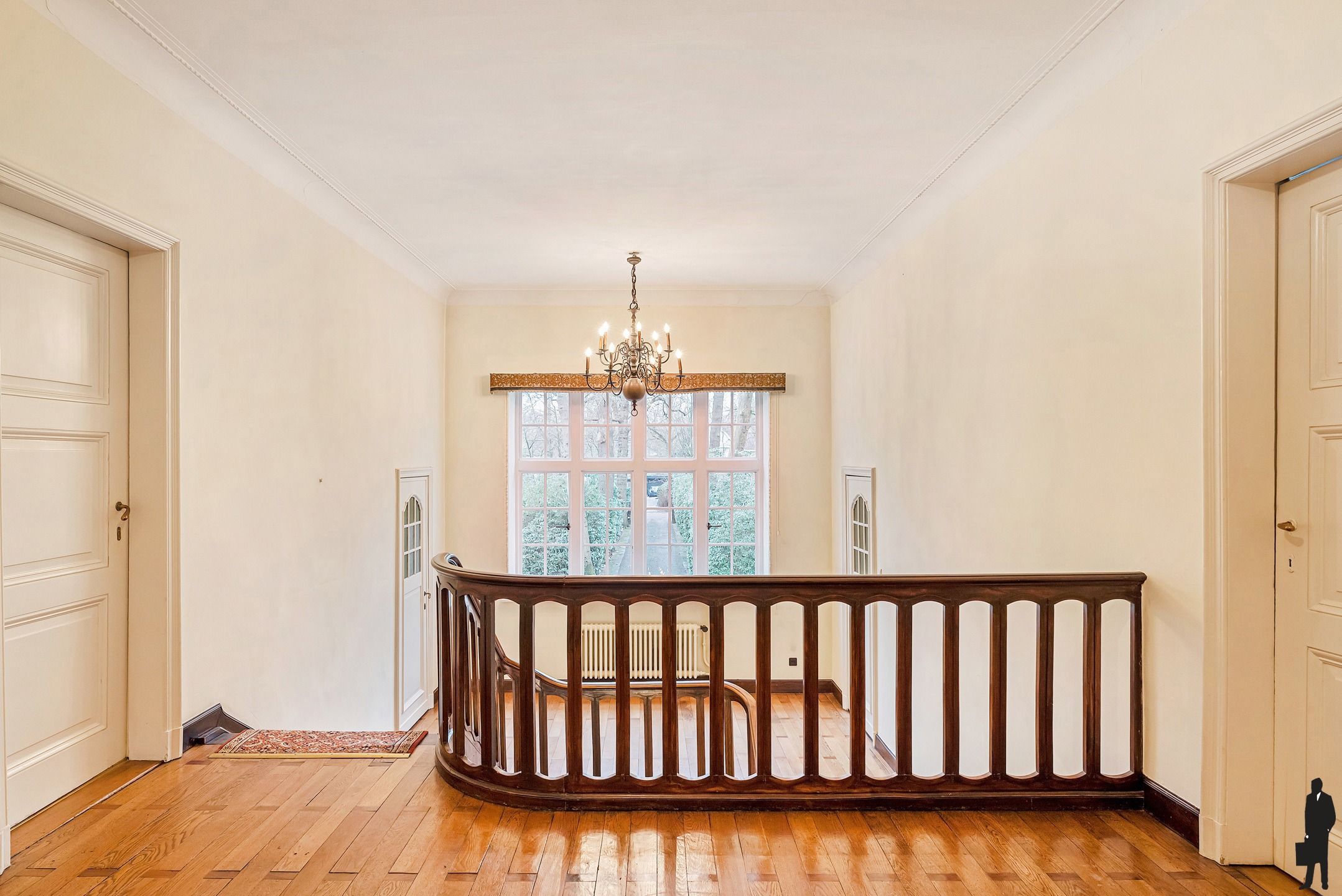 In Vriesdonk, rietgedekte karaktervolle villa met authentieke elementen, prachtige parktuin, hoge plafonds en veel verbouwingspotentieel!  Grondoppervlakte  is ca. 9127m². foto 10