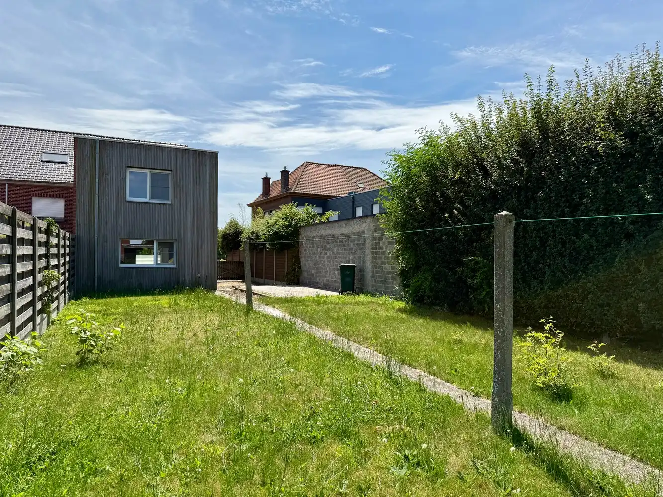 Ruime woning met 4 slaapkamers! foto 17