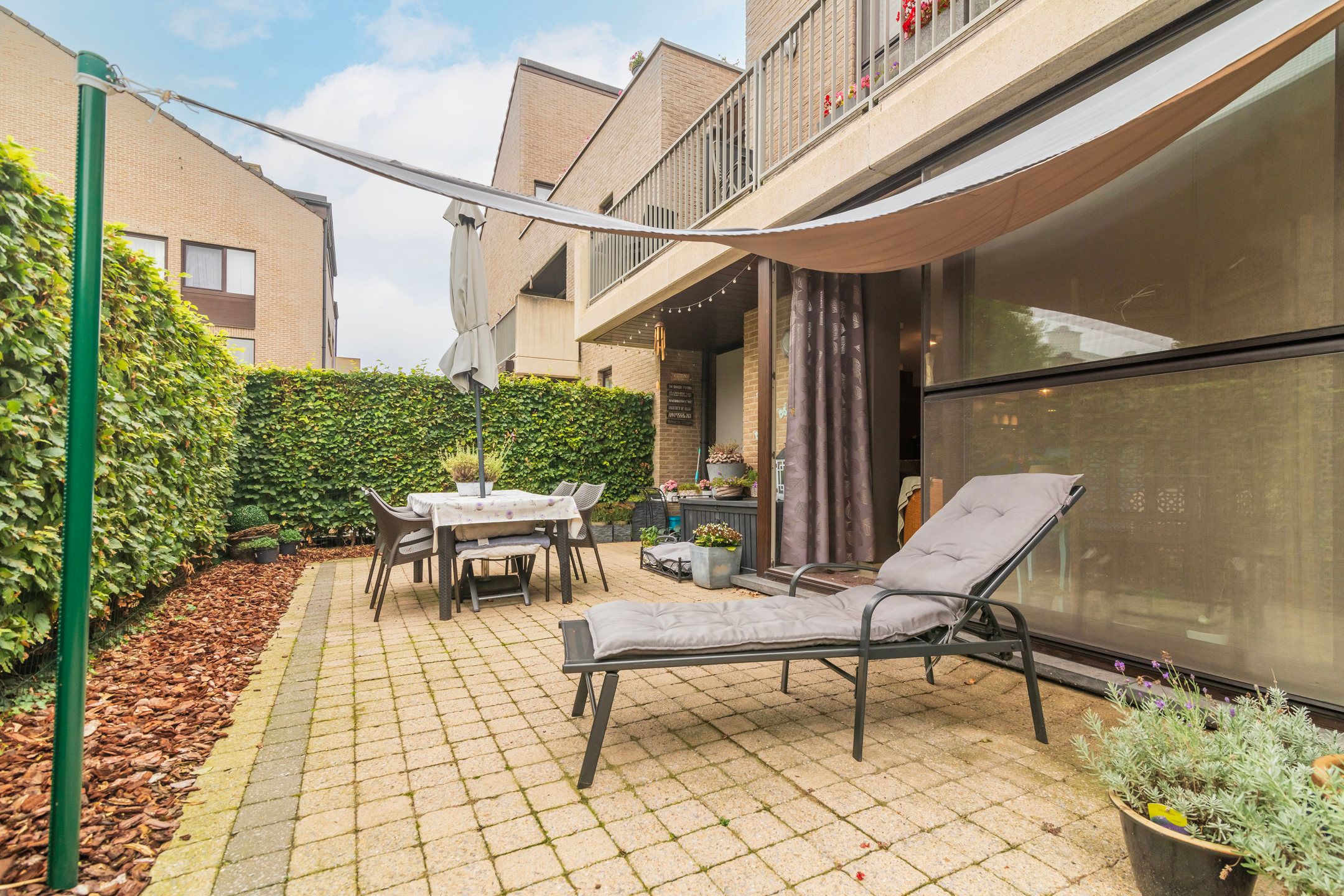 Prachtig gelijkvloers appartement met ruim terras foto 19