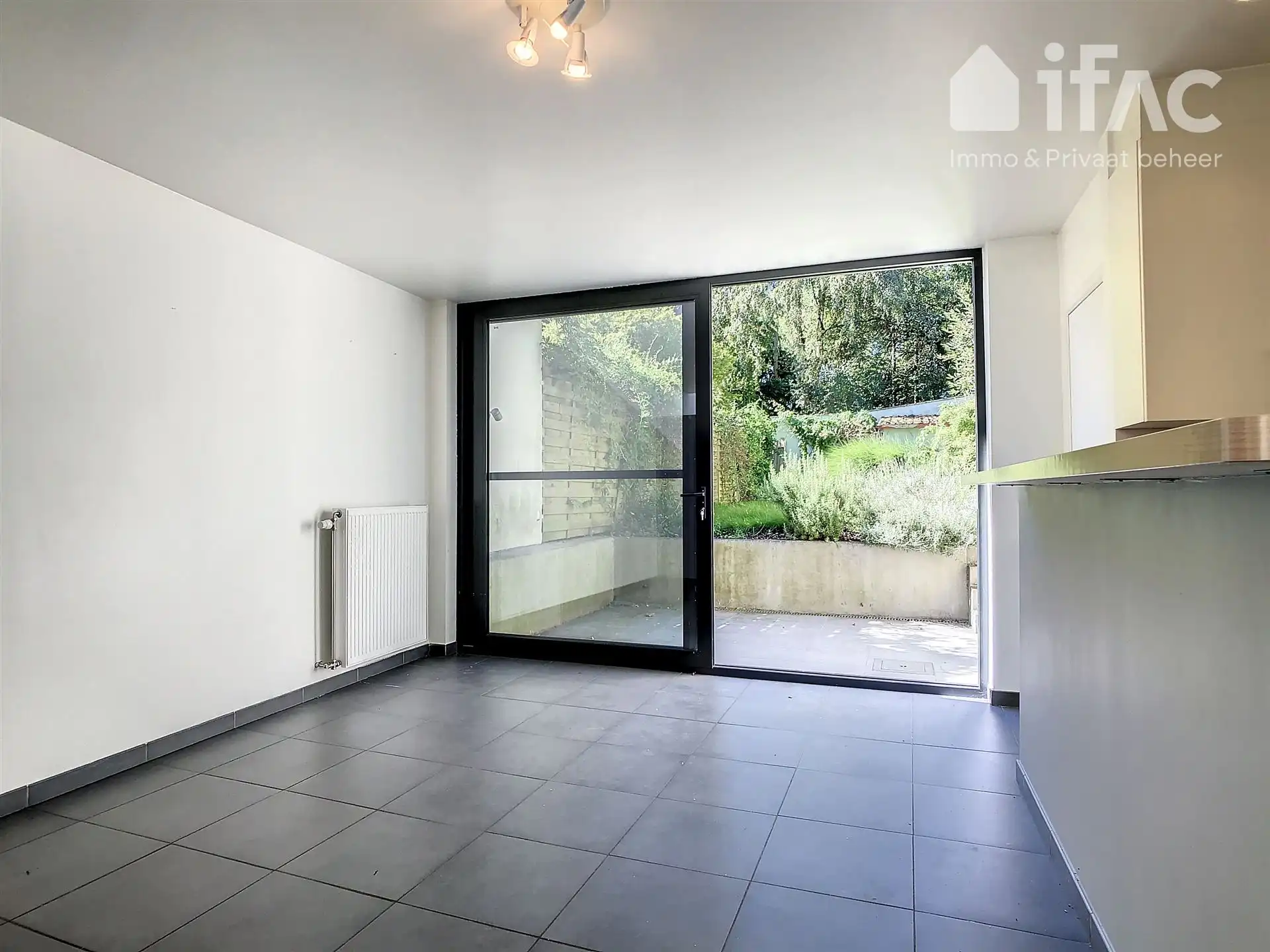 Karaktervol herenhuis met 5 slaapkamers en leuke tuin foto 8