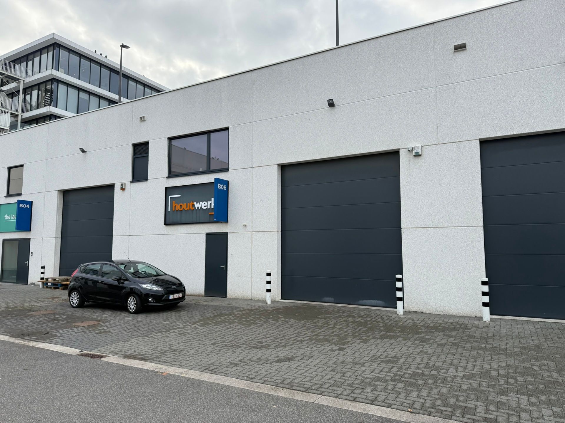 Recente KMO-unit te koop op toplocatie in Kontich foto 3