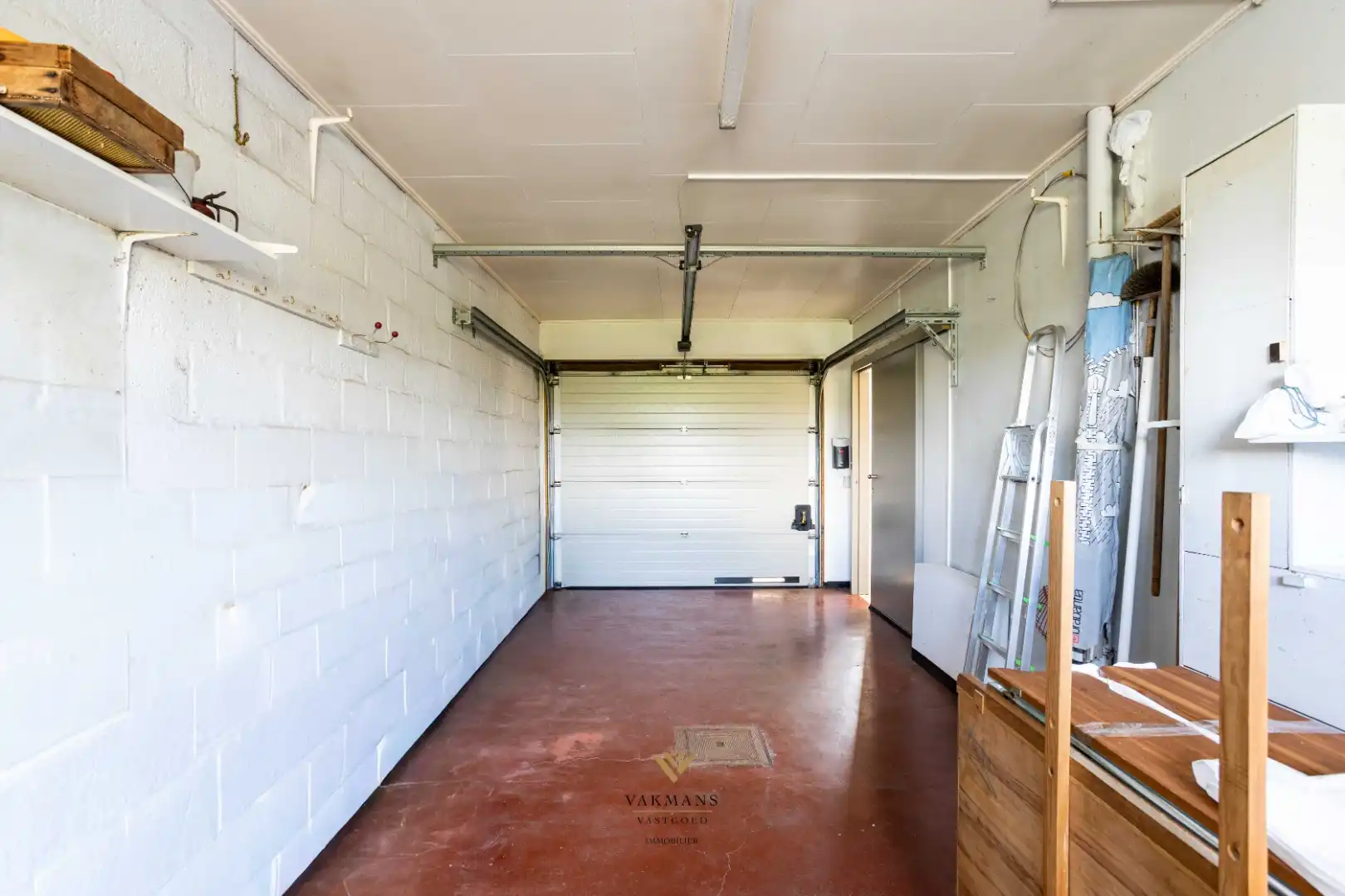 Gelijkvloerse woning met 3 slaapkamers, oprit en garage foto 21