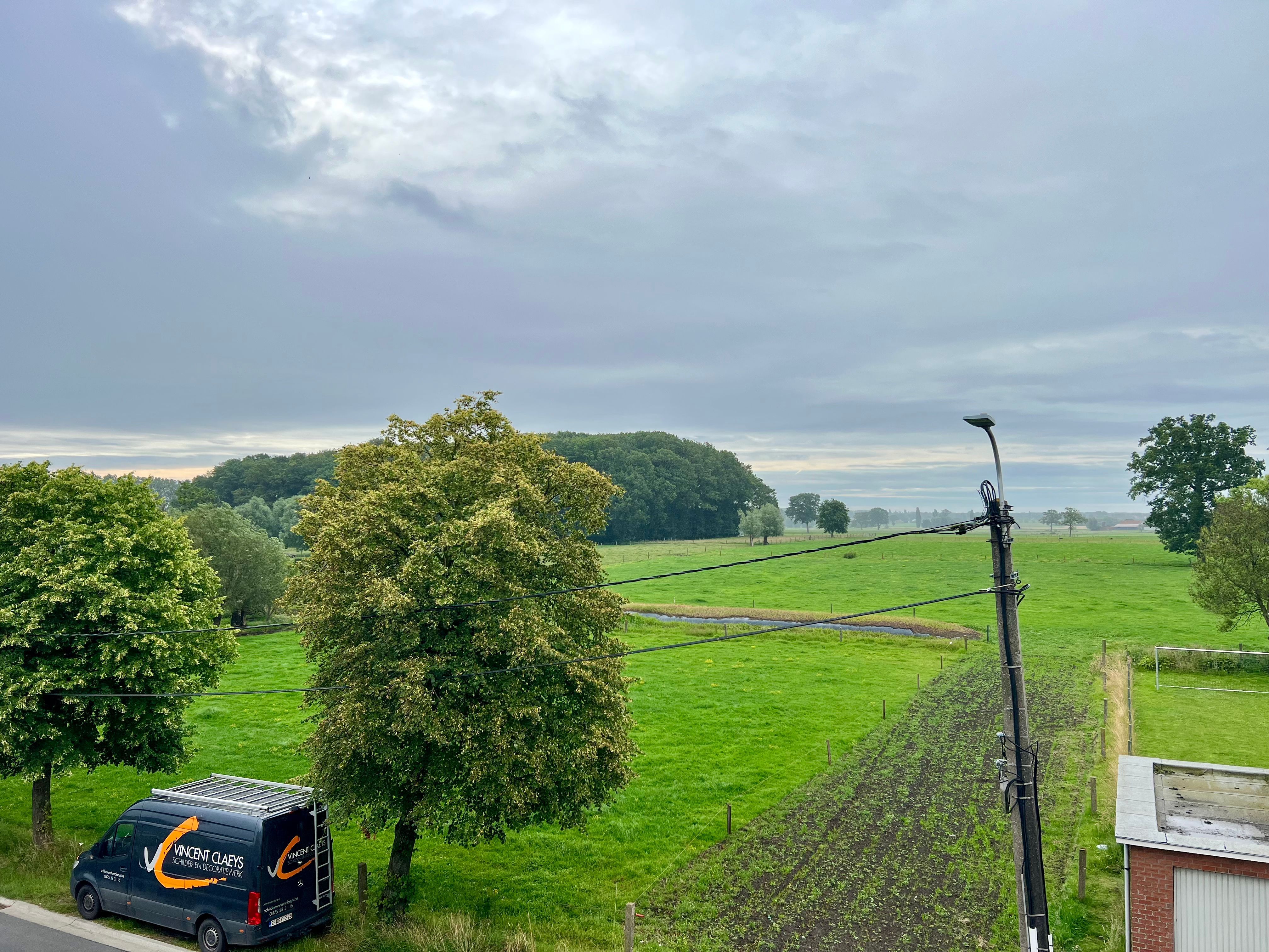 Ruim landelijk gelegen appartement met 2 autostaanplaatsen foto 10