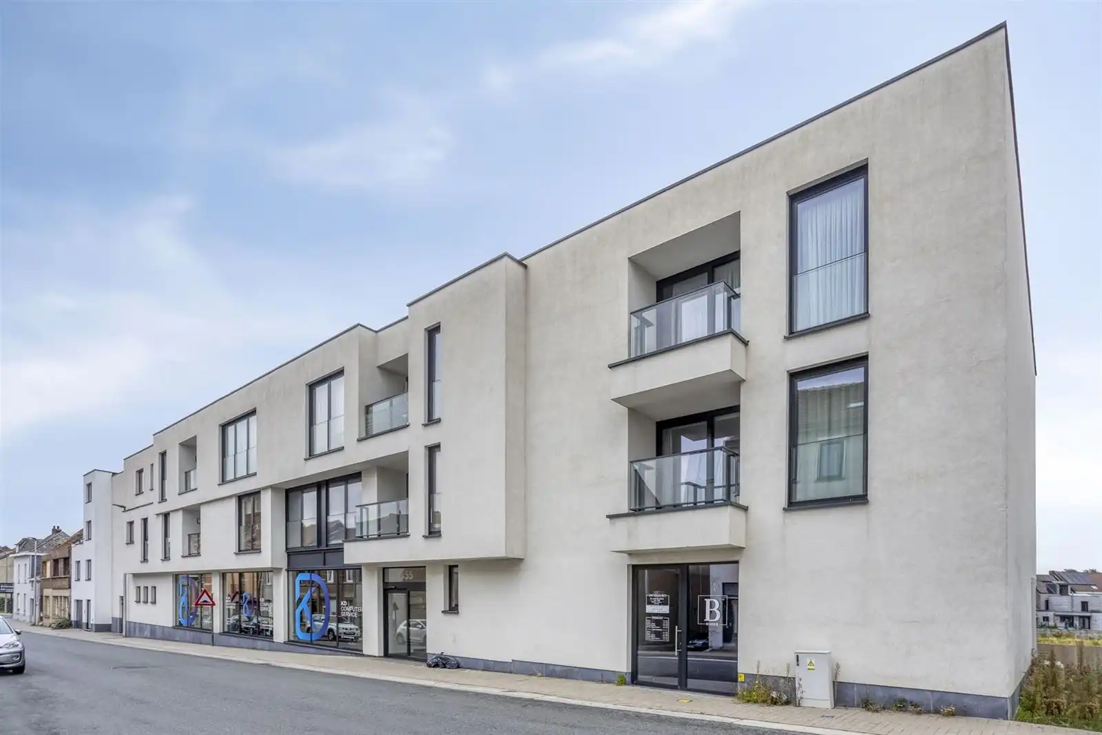 Moderne en ruime assistentie appartement (2 slaapkamers) te Halle foto 2